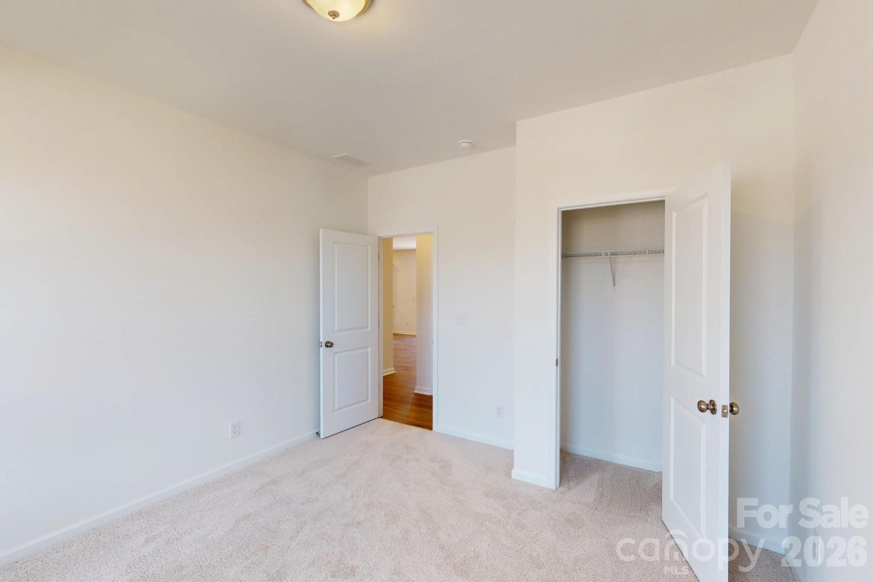 500 Willoughby Park Drive — Monroe