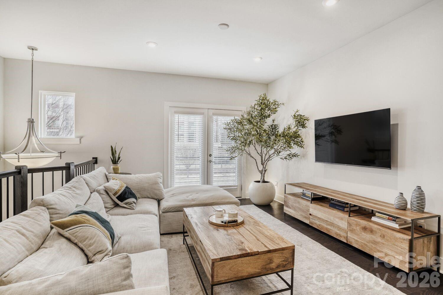 3800 Sky Haven Drive — Charlotte