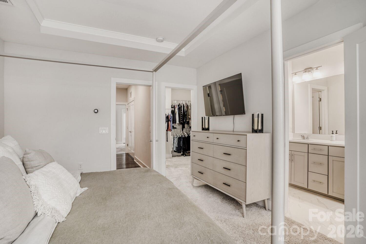 3800 Sky Haven Drive — Charlotte