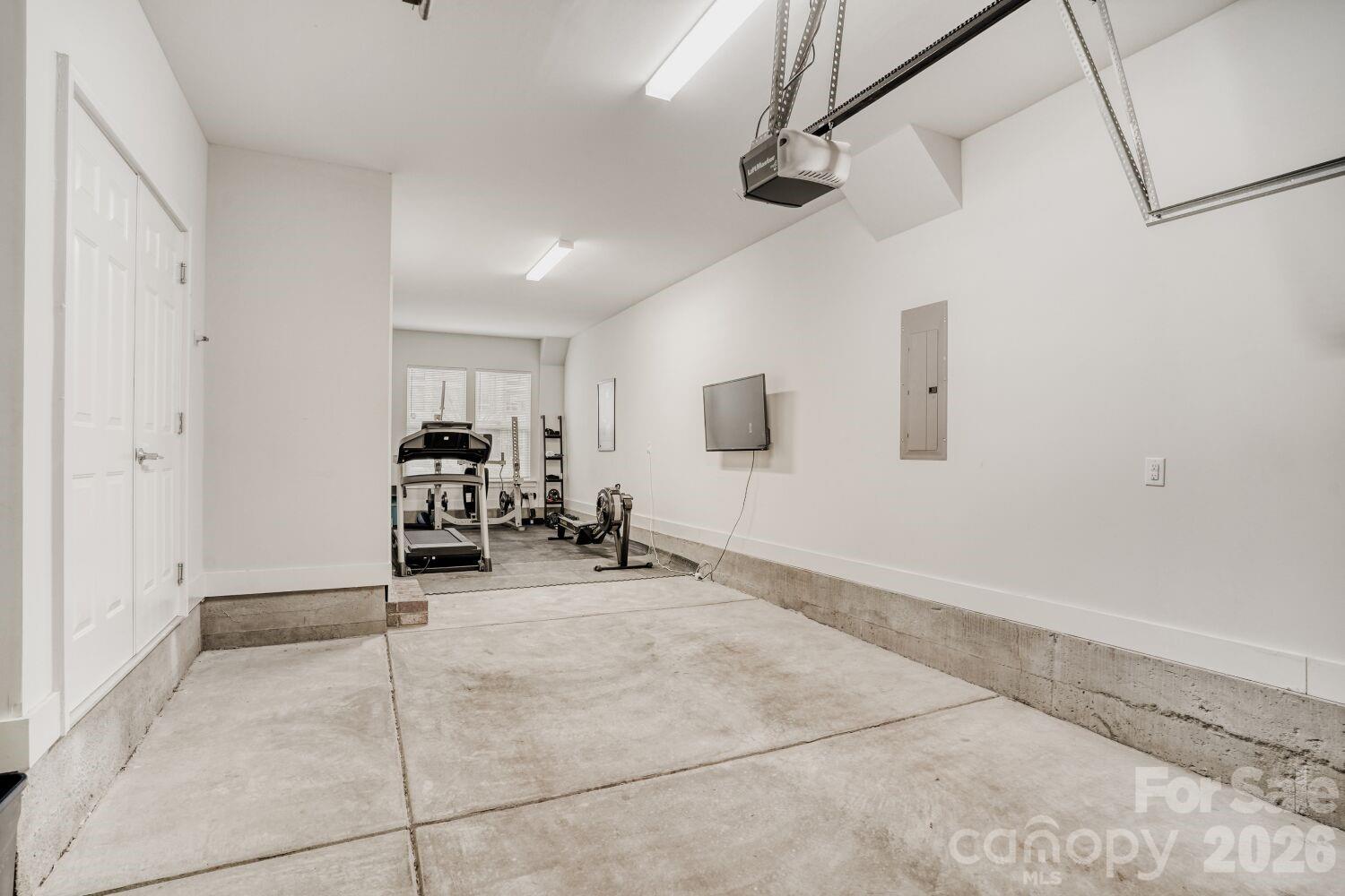 3800 Sky Haven Drive — Charlotte