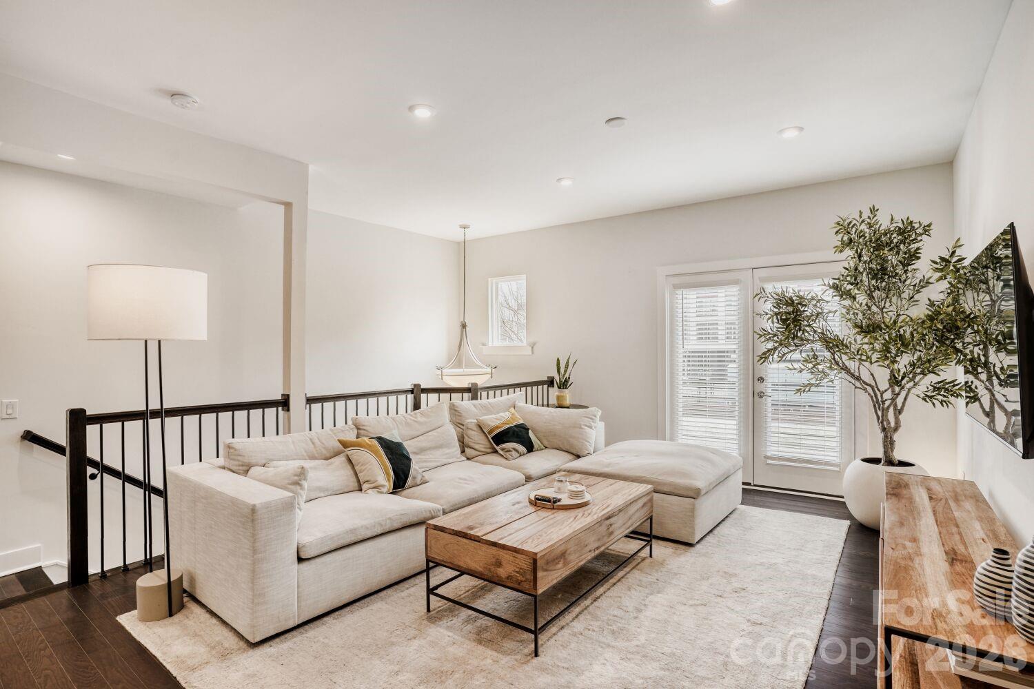 3800 Sky Haven Drive — Charlotte