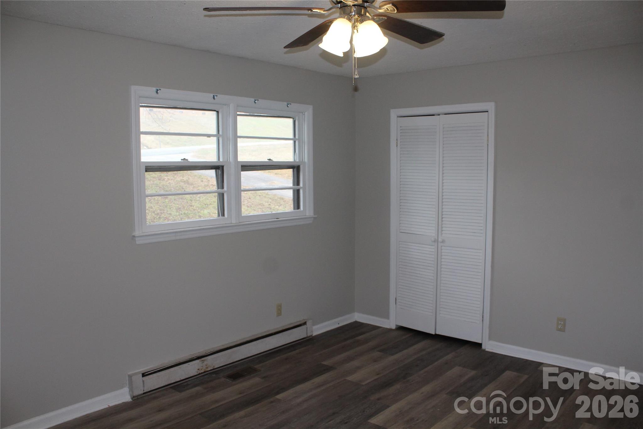1156 Oak Forest Drive — Morganton