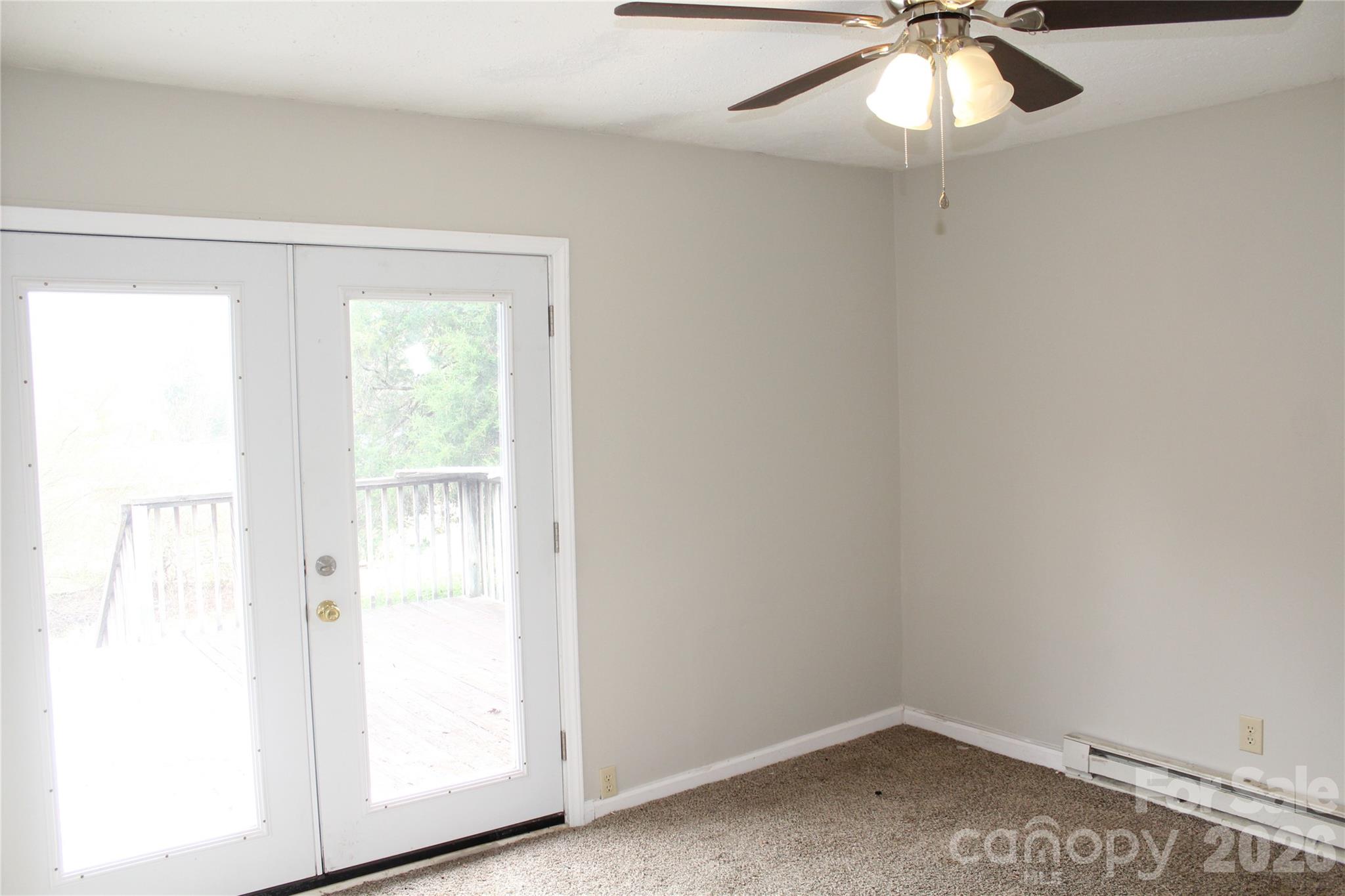 1156 Oak Forest Drive — Morganton