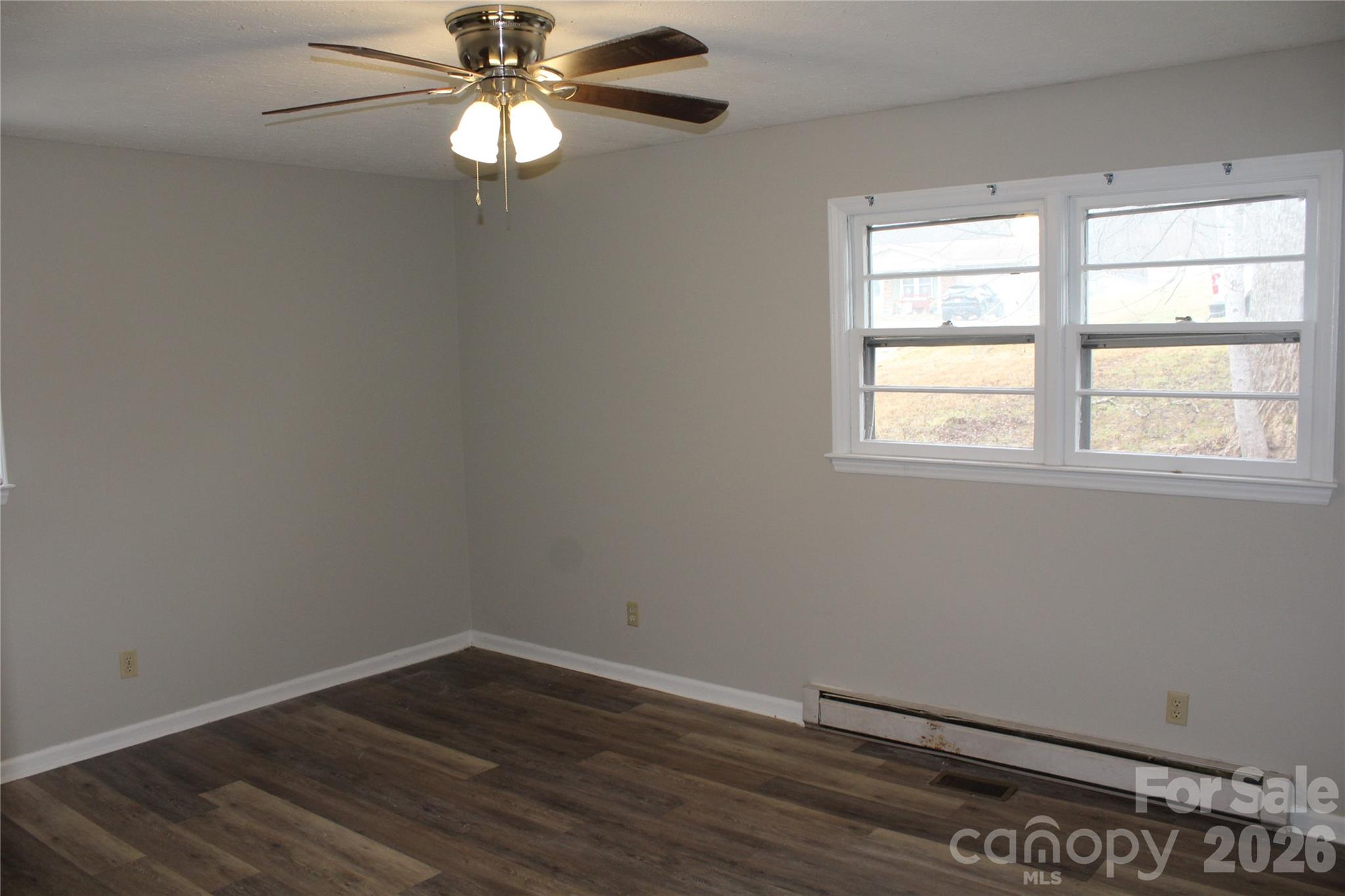 1156 Oak Forest Drive — Morganton