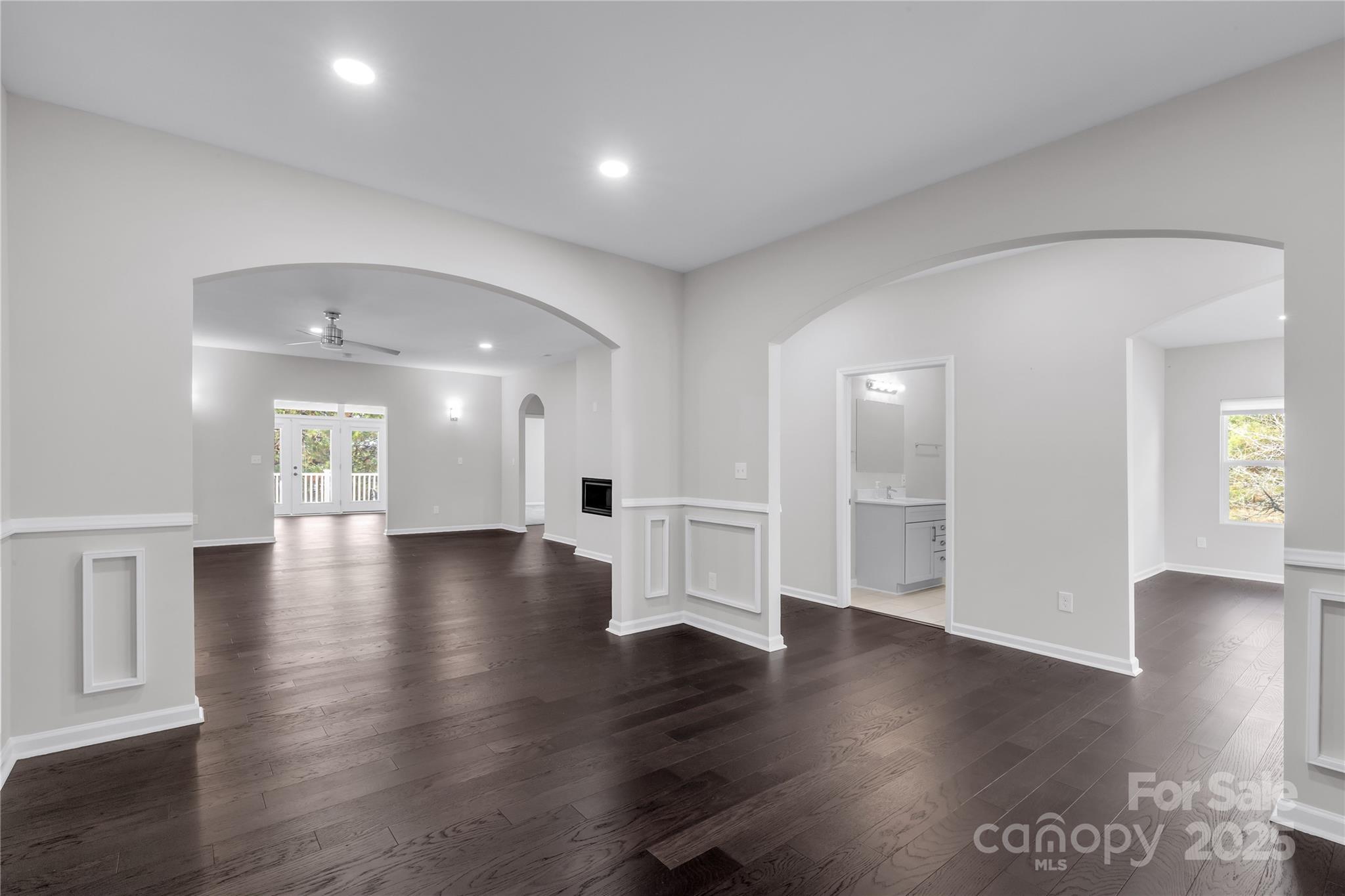 11228 Island View Lane — Lancaster