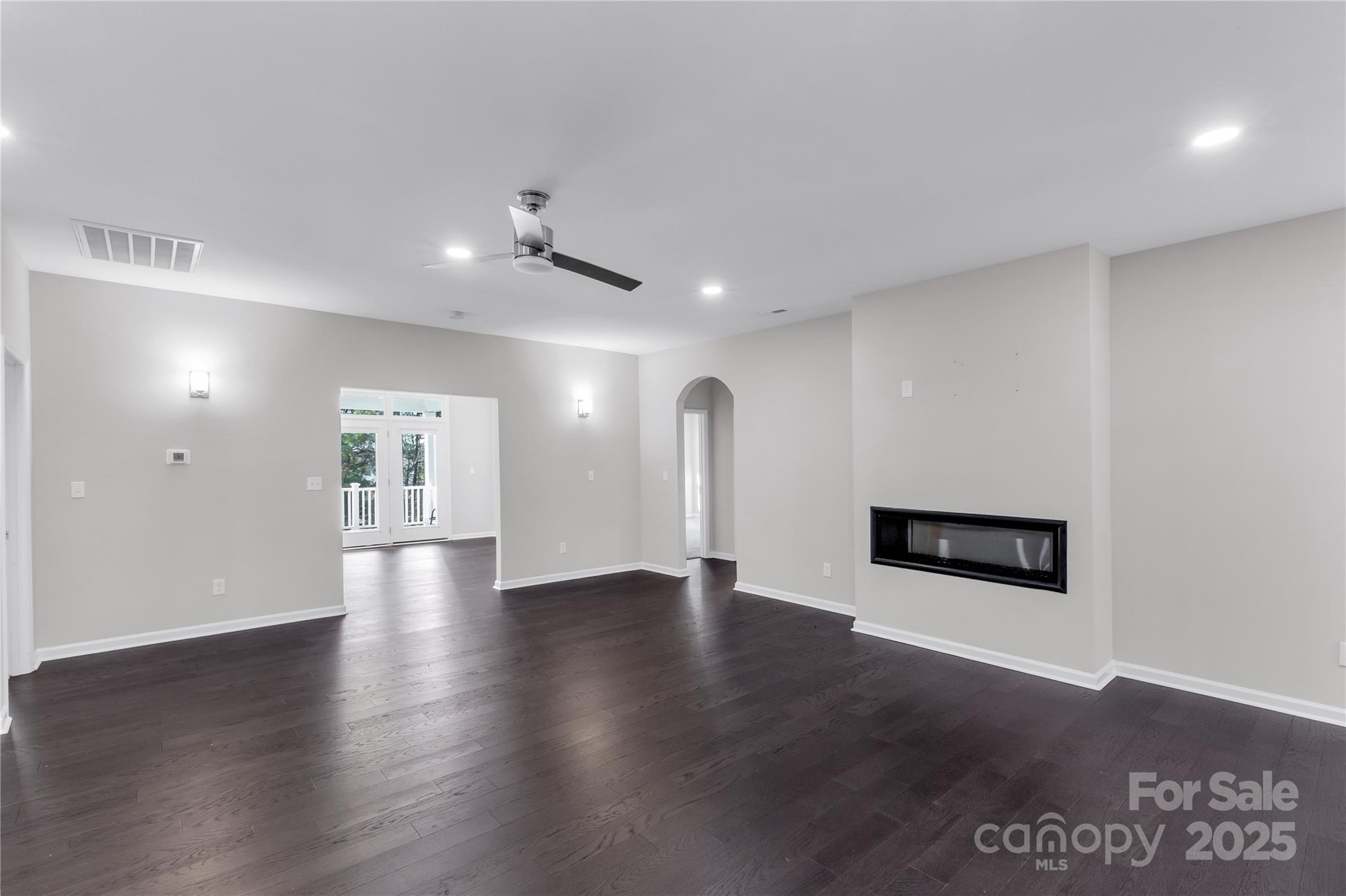 11228 Island View Lane — Lancaster