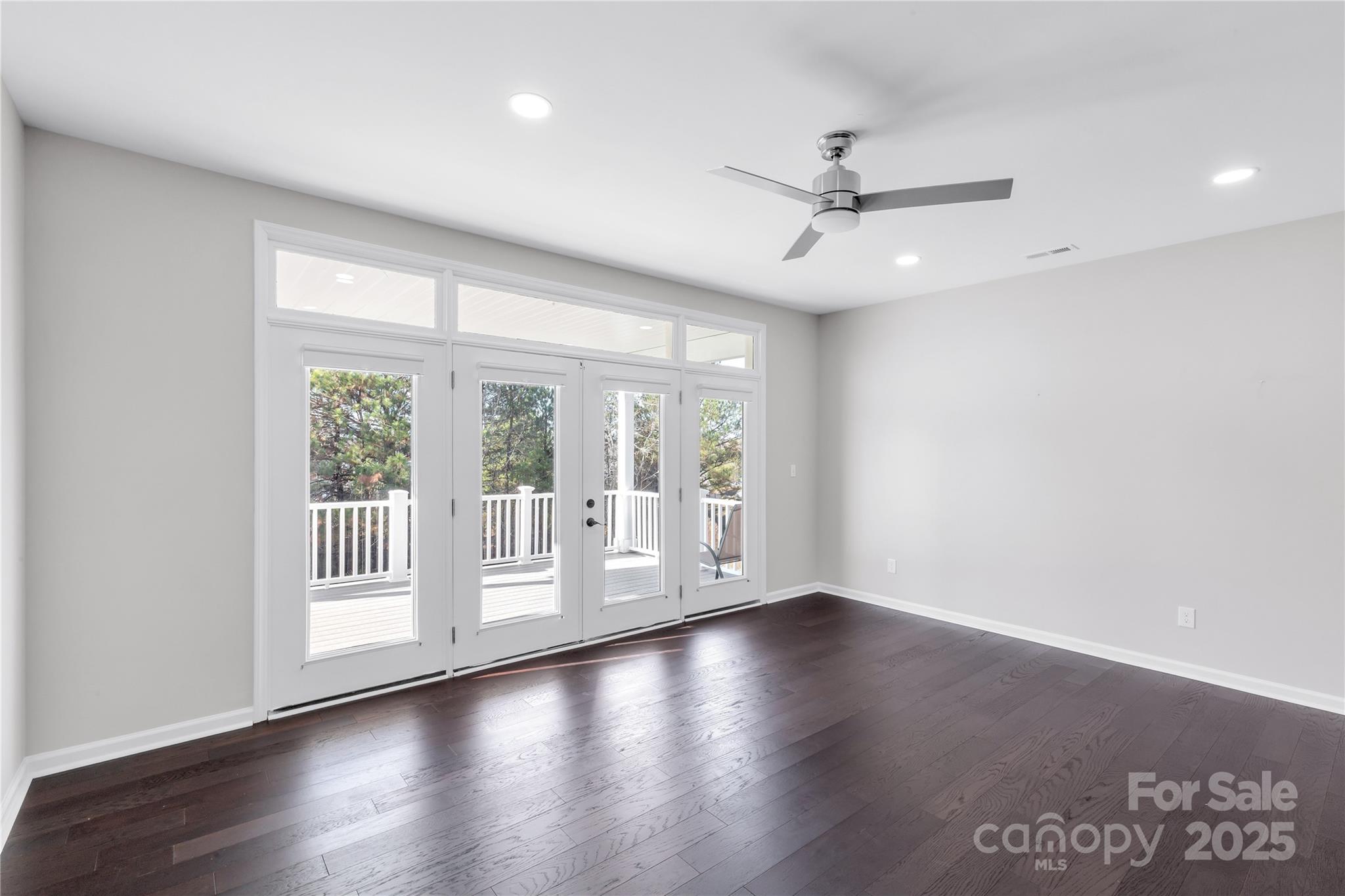 11228 Island View Lane — Lancaster