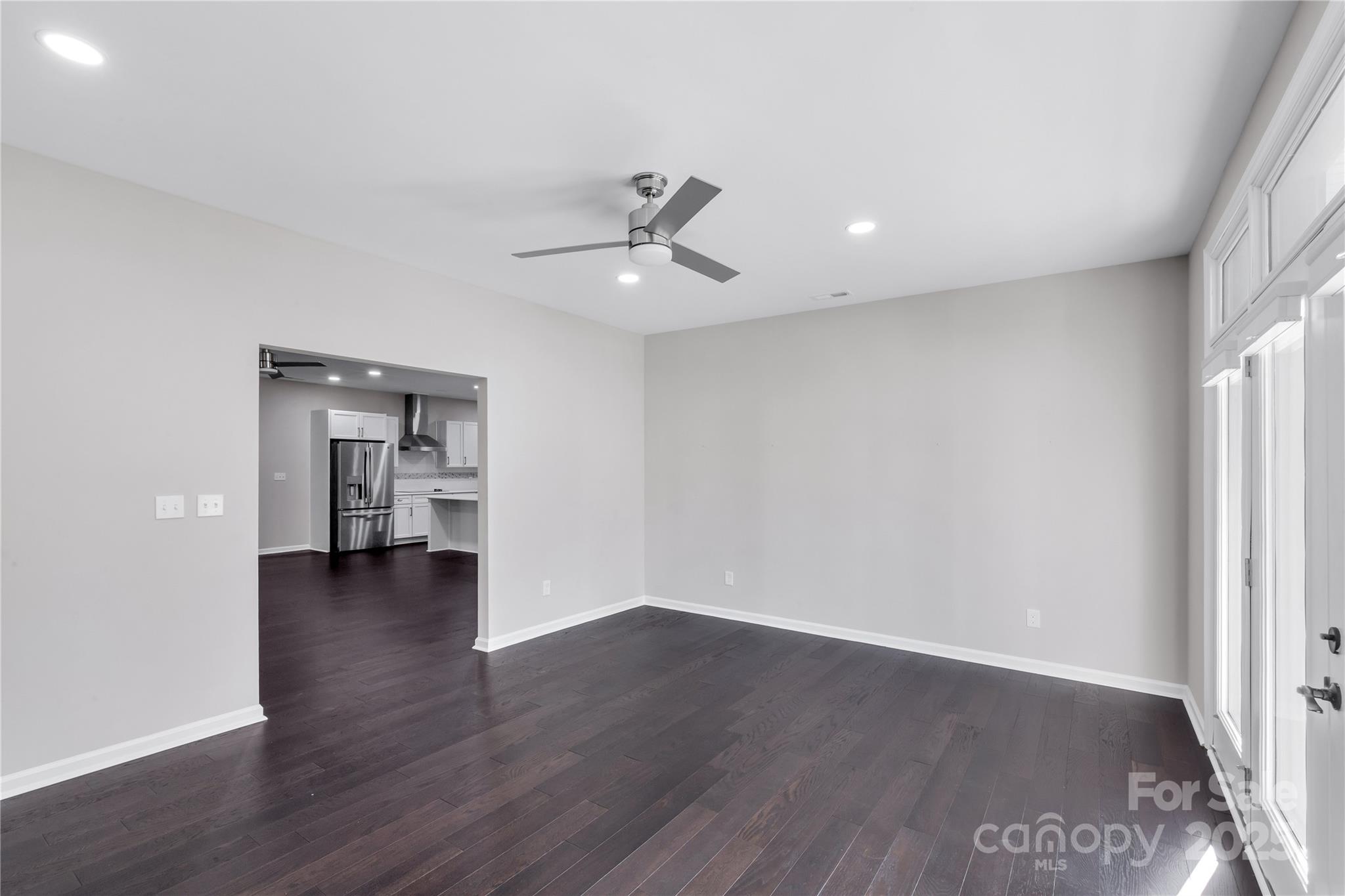 11228 Island View Lane — Lancaster