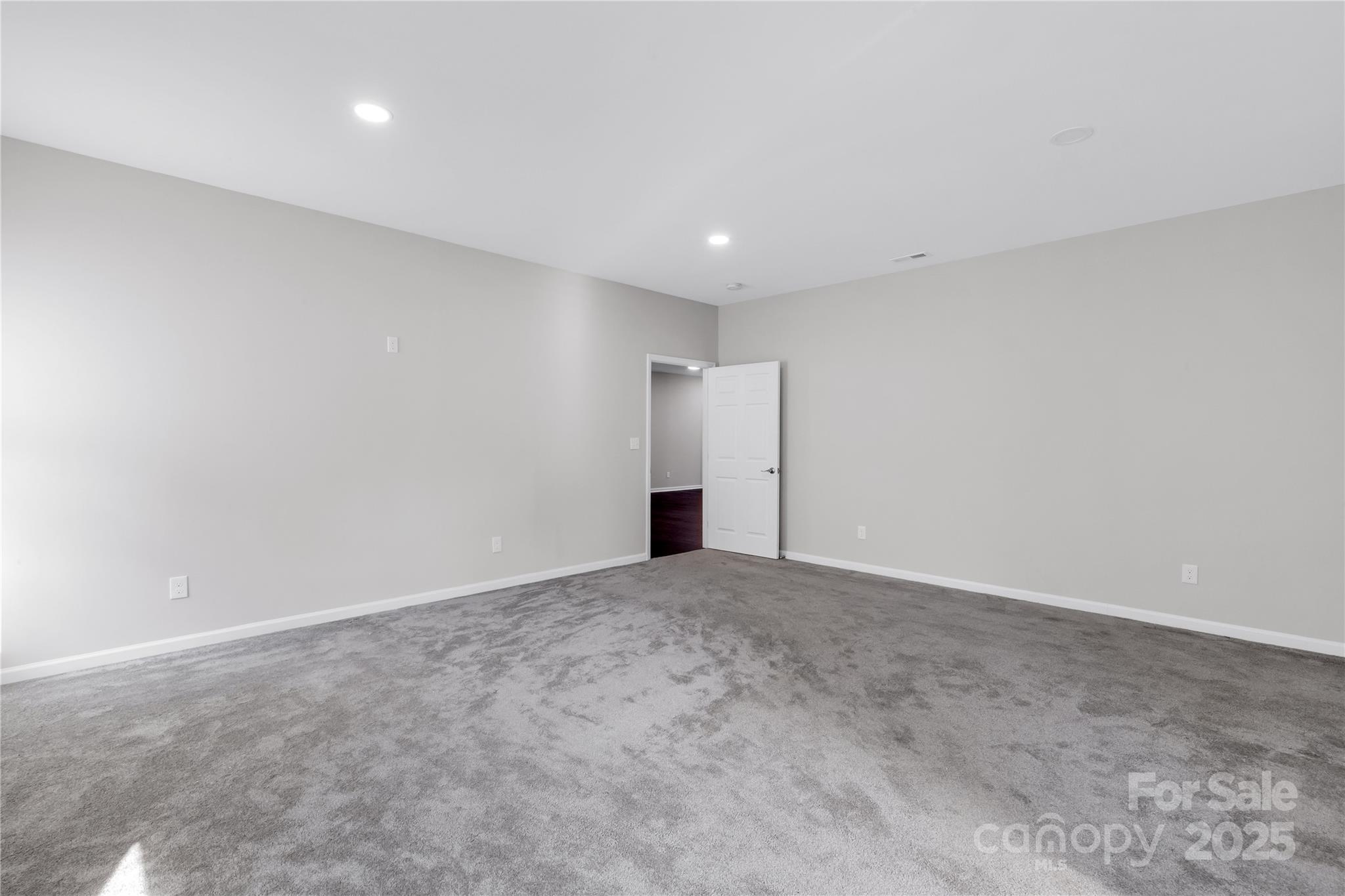 11228 Island View Lane — Lancaster