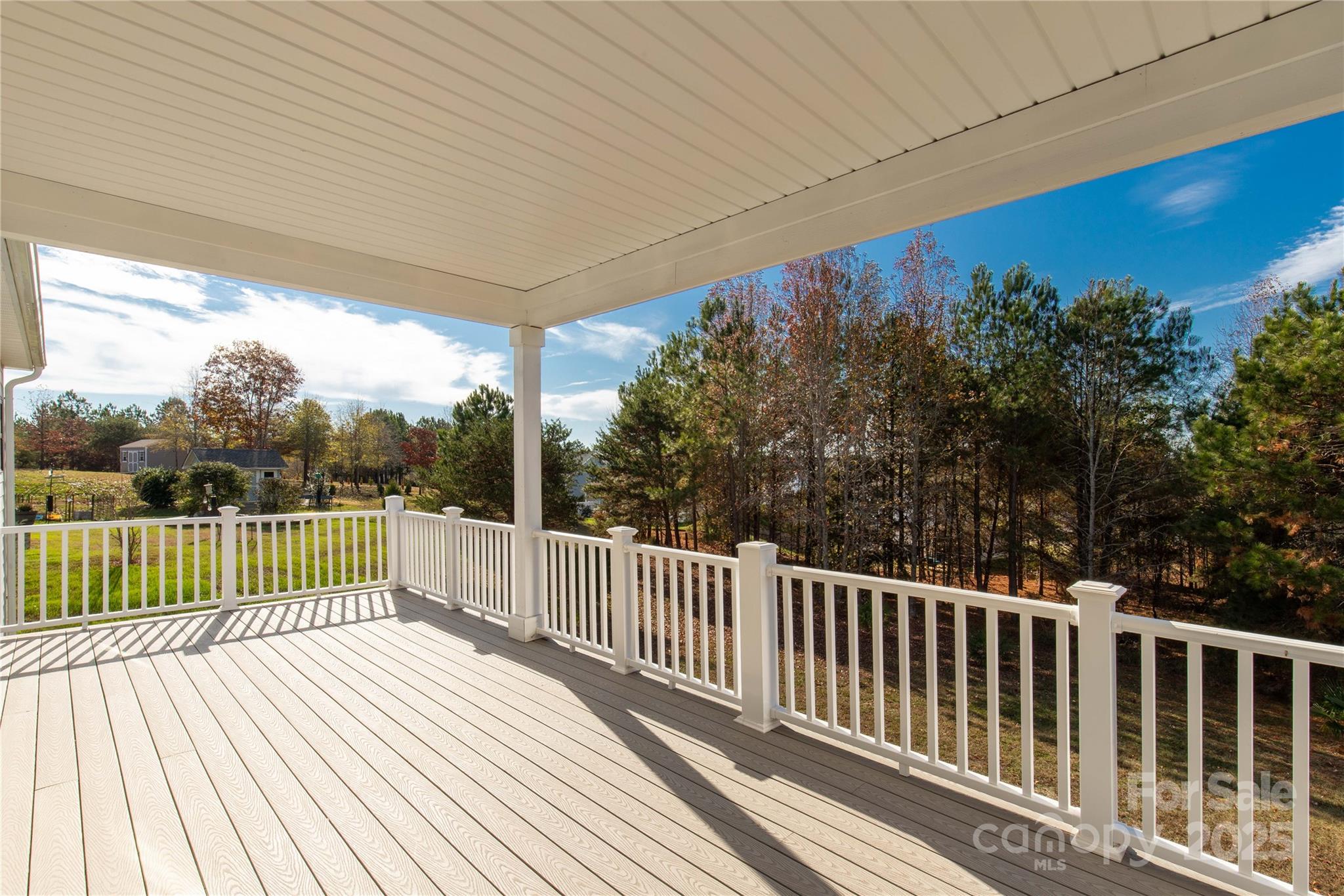 11228 Island View Lane — Lancaster