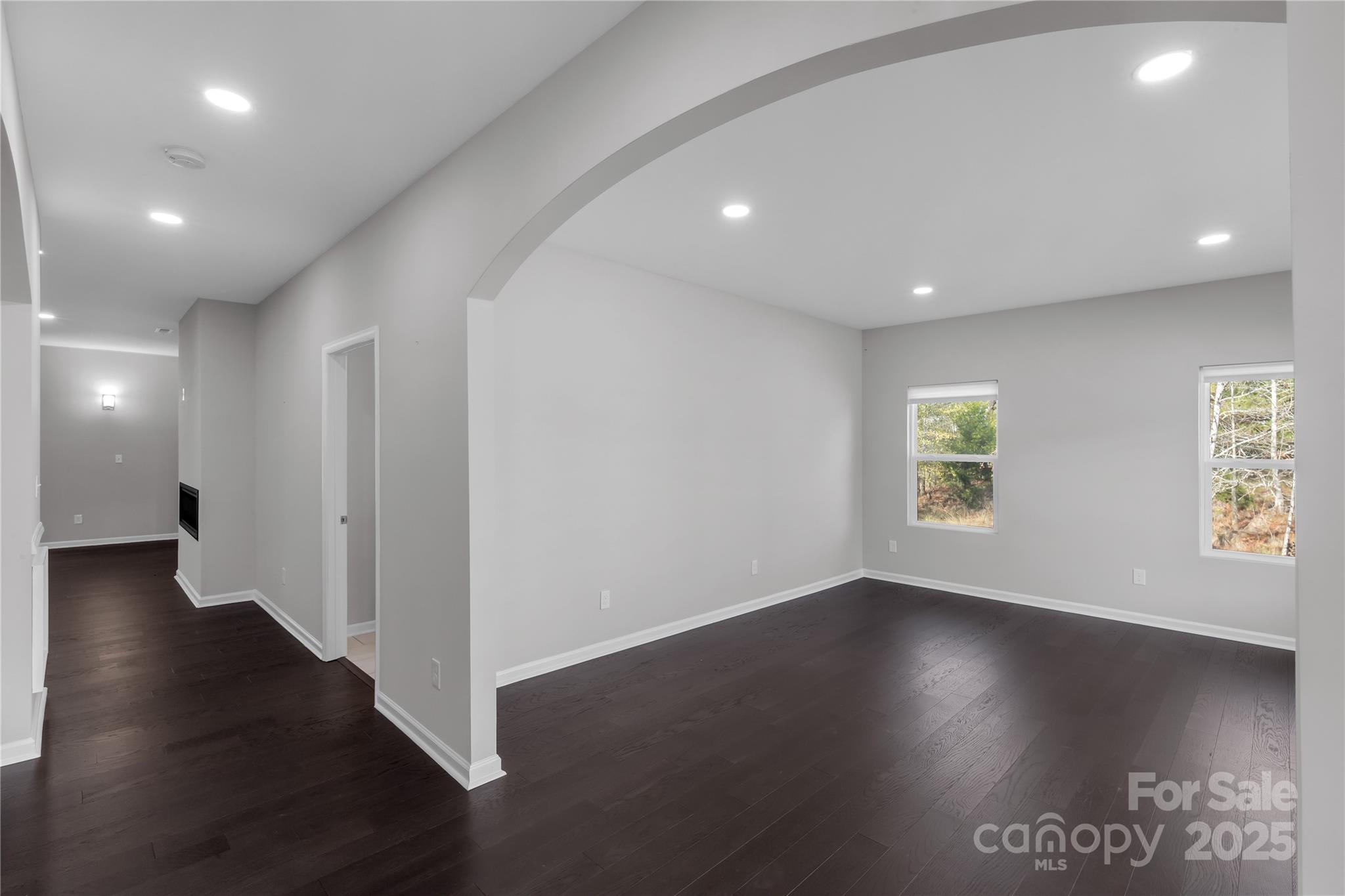 11228 Island View Lane — Lancaster