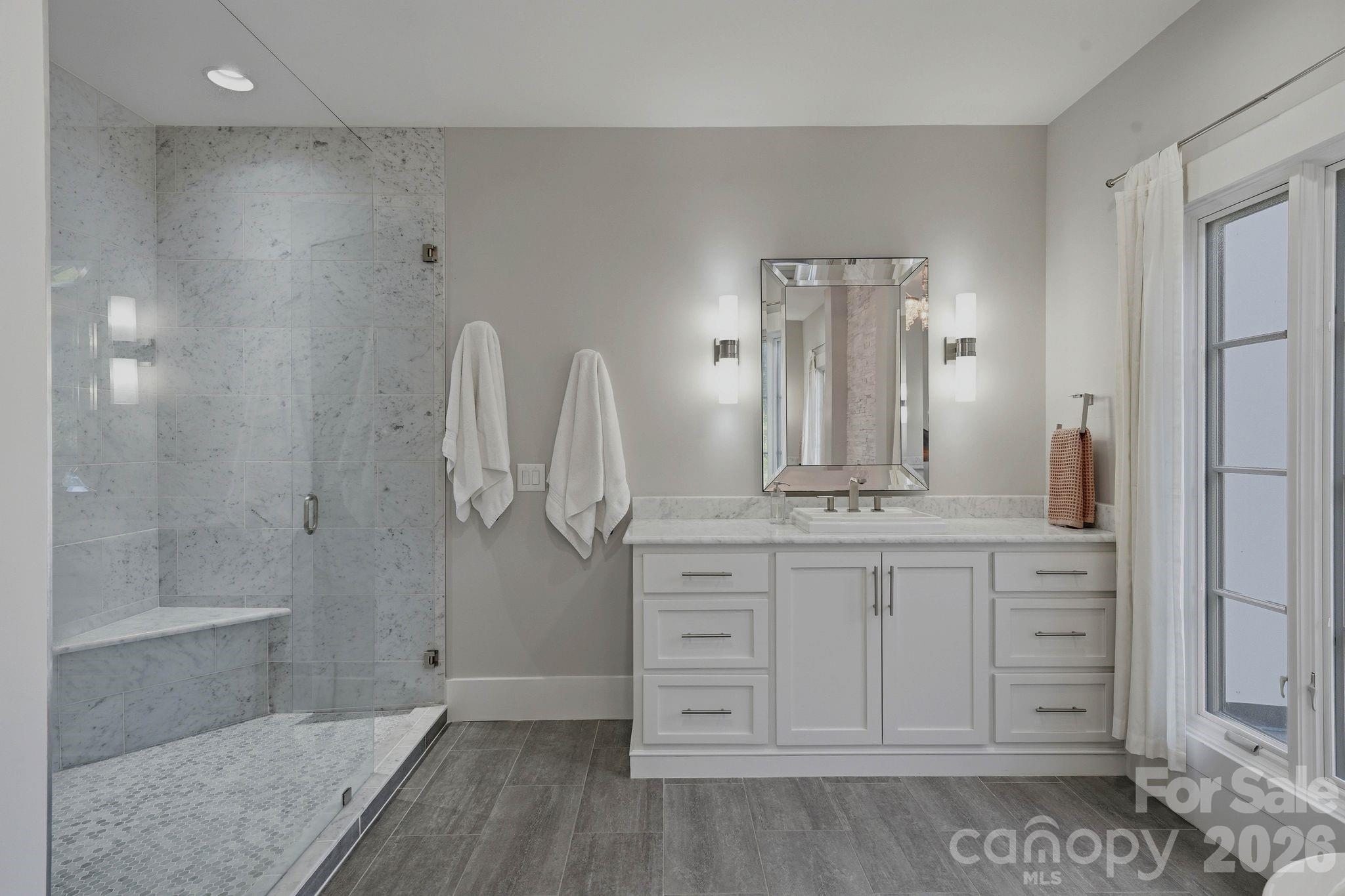 16525 Forest Home Road — Charlotte