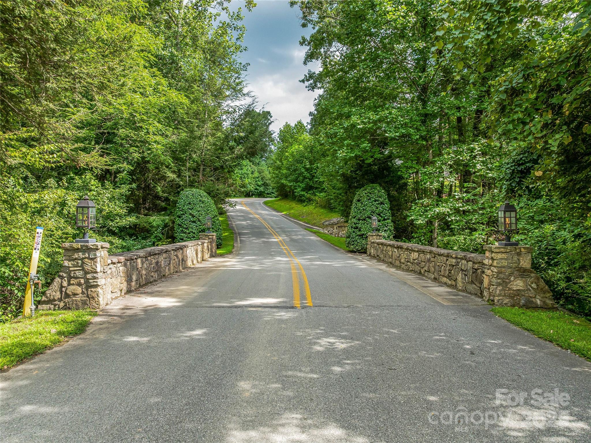 644 Walnut Valley Parkway — Arden