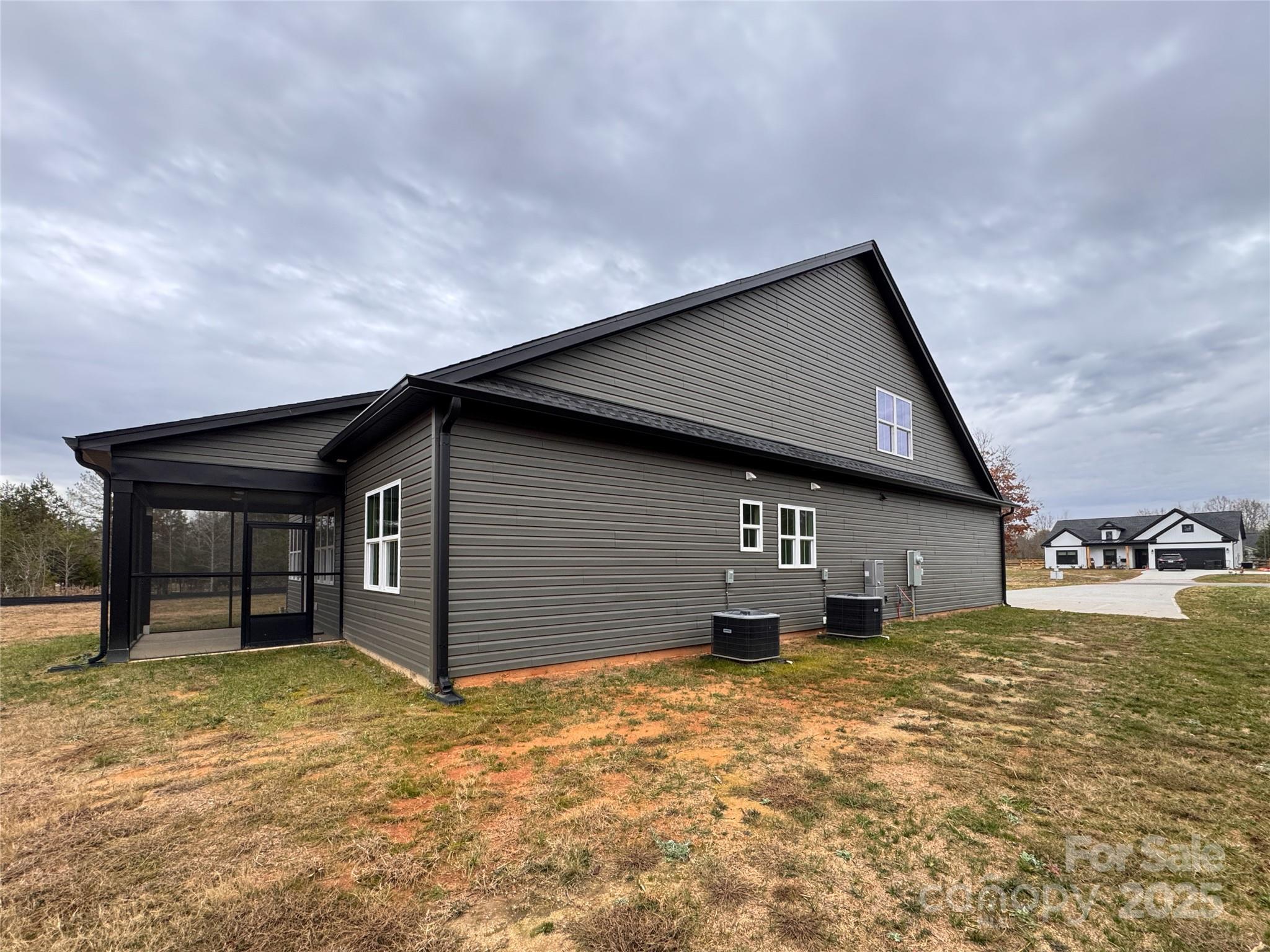 3046 Meadowcrest Drive #69 — Clover