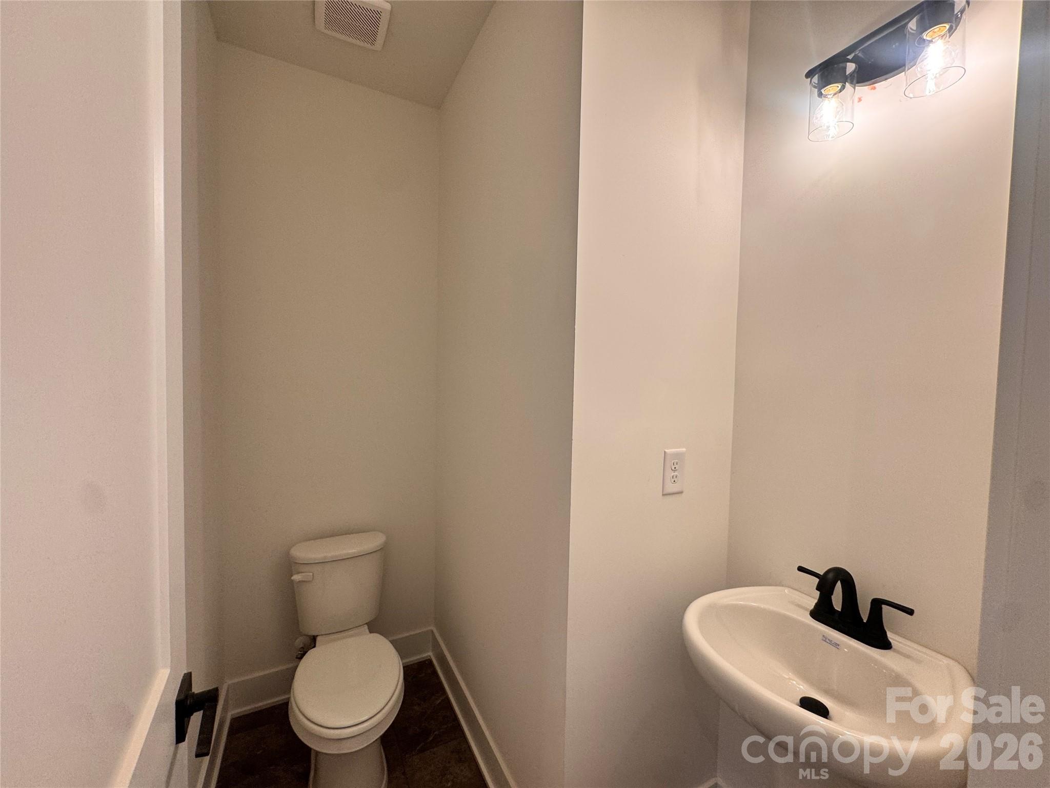 720 Inwood Hill Drive #9 — Gastonia