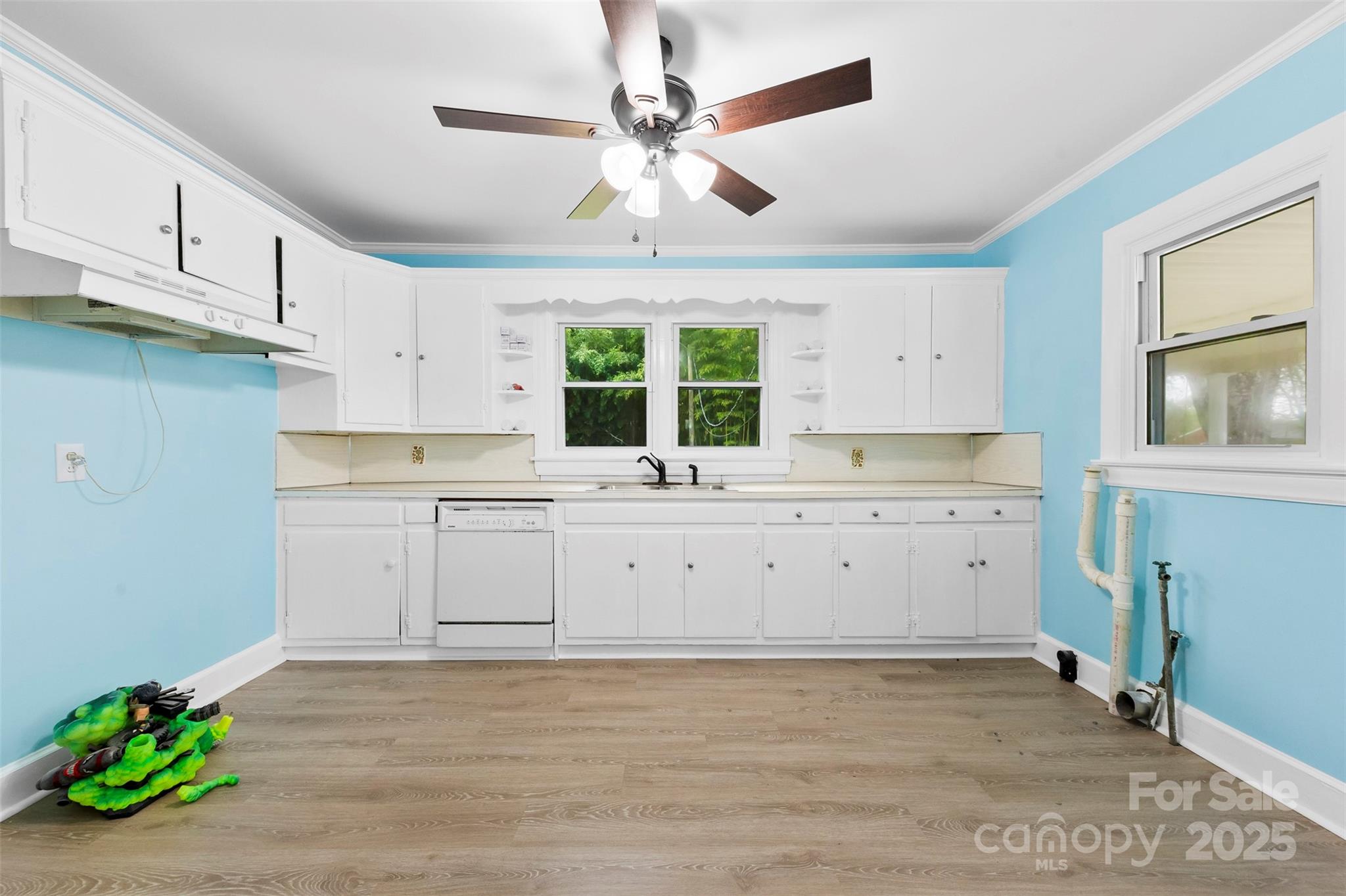 2300 Linwood Road — Gastonia
