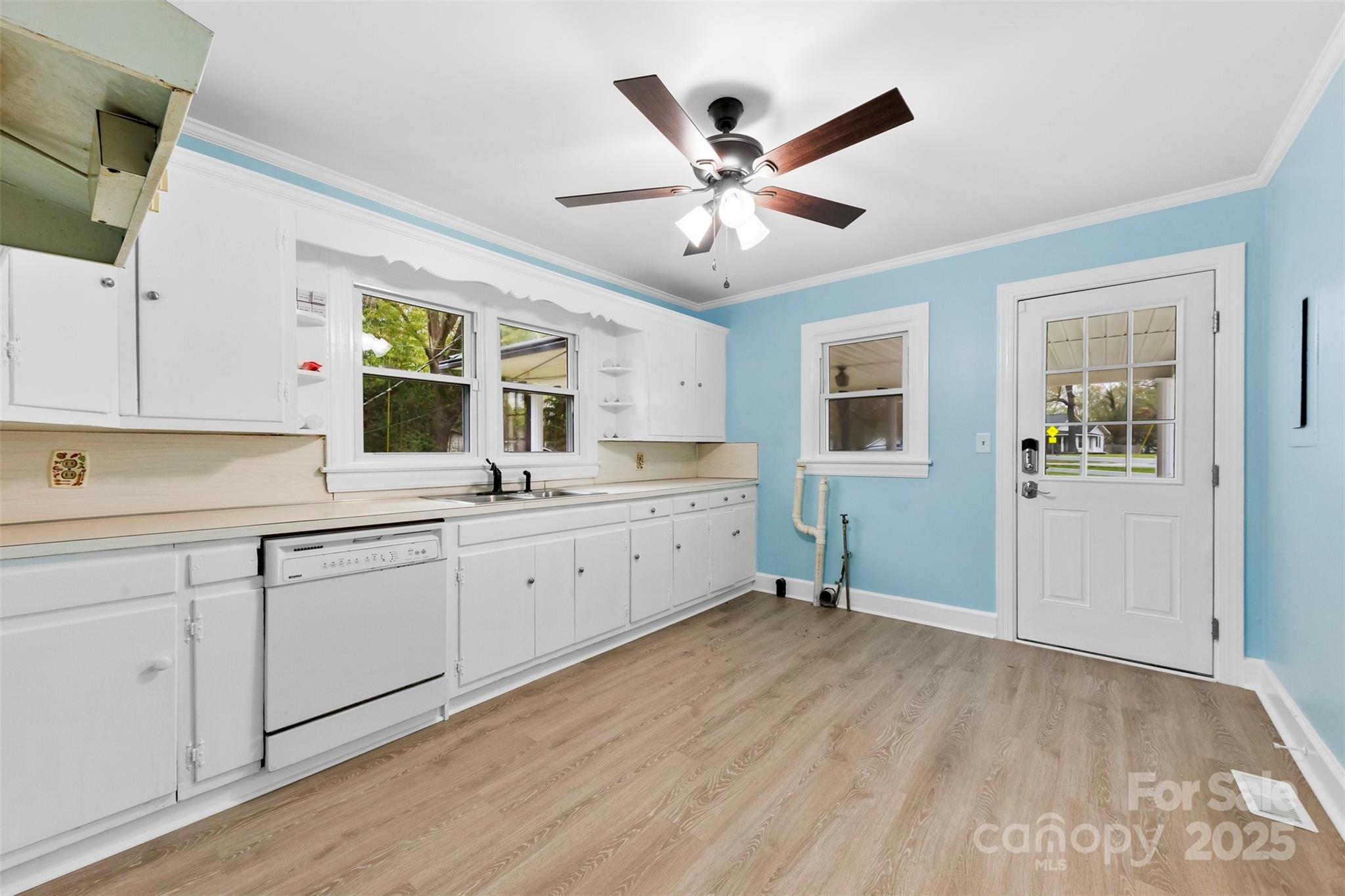 2300 Linwood Road — Gastonia