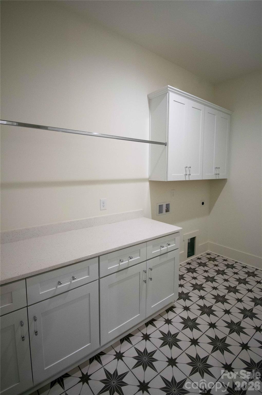 80 42nd Avenue NW #39 — Hickory