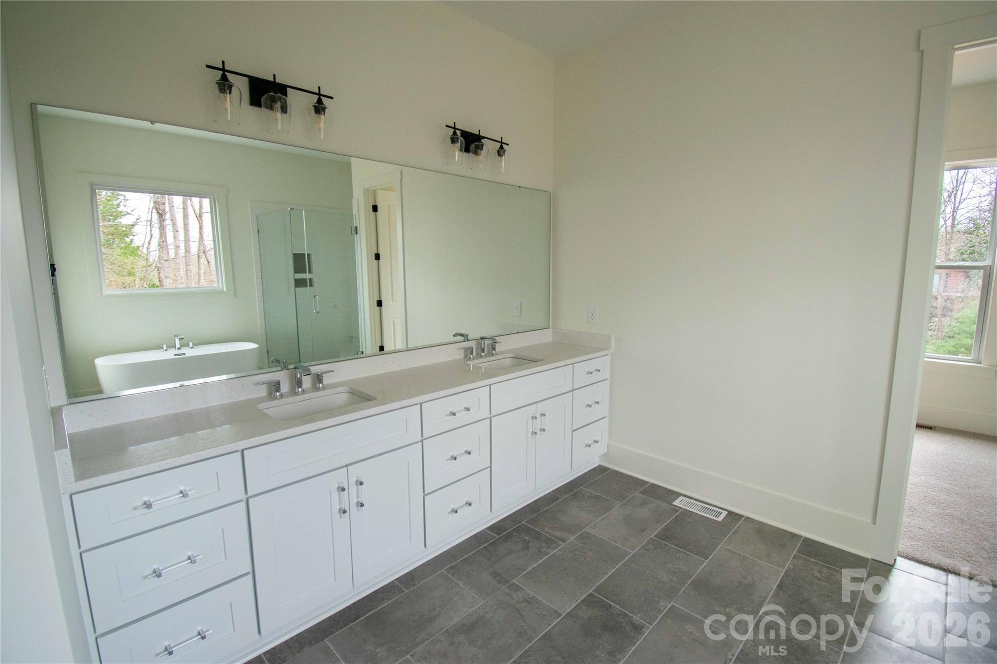 80 42nd Avenue NW #39 — Hickory