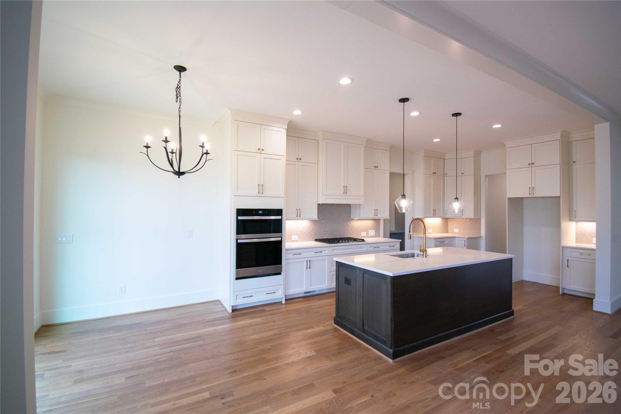 80 42nd Avenue NW #39 — Hickory