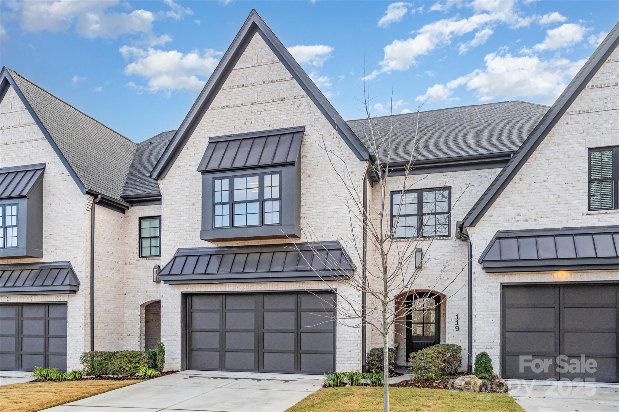 119 Thorncote Place — Charlotte