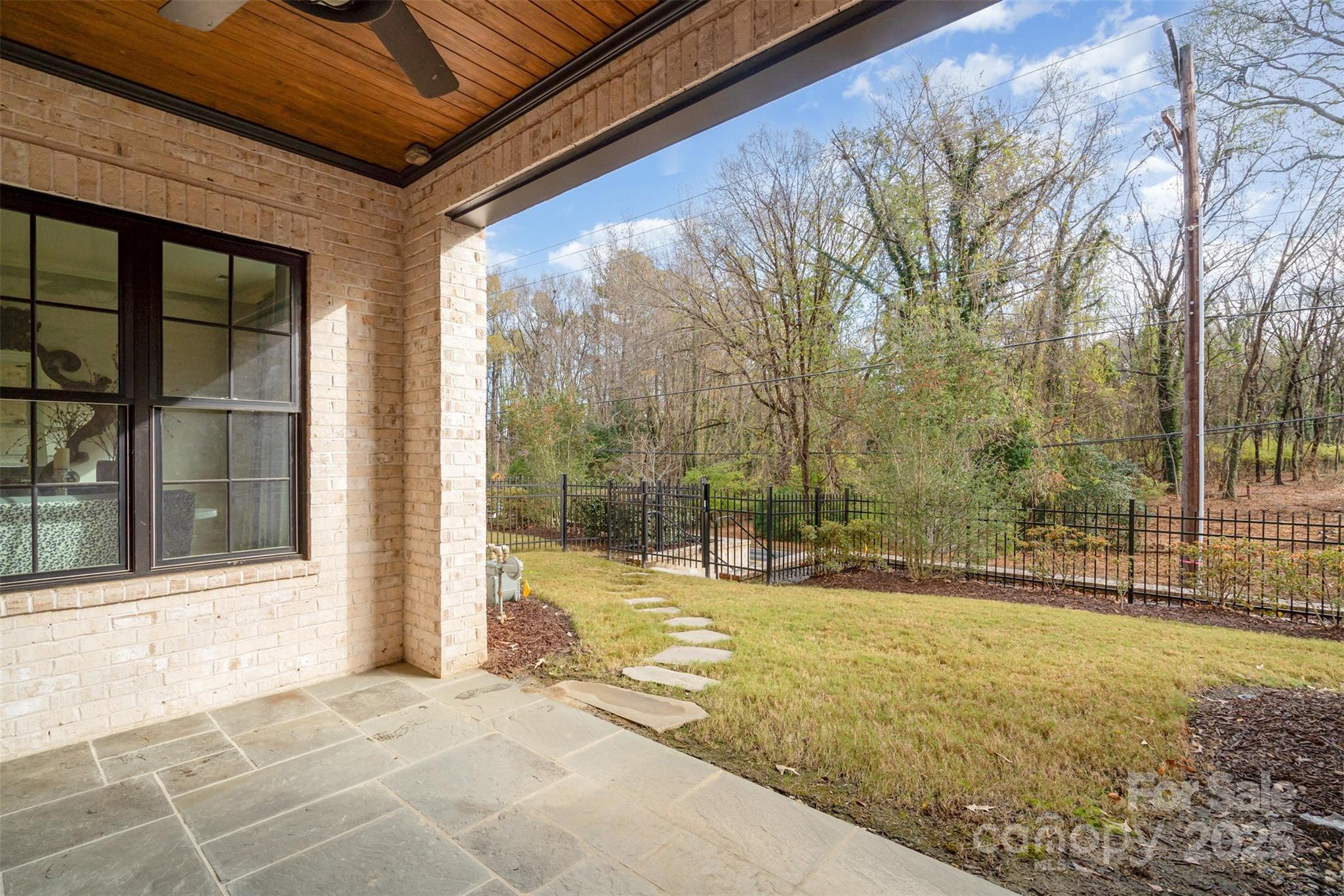 119 Thorncote Place — Charlotte