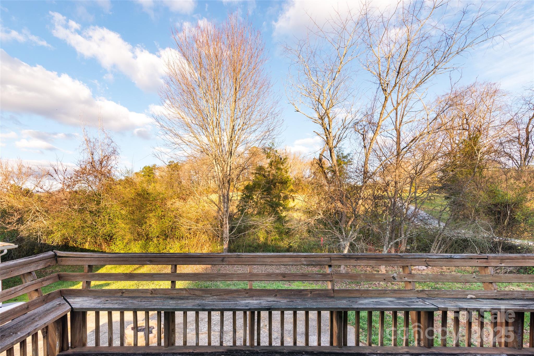 1137 Saunders Road — Franklin