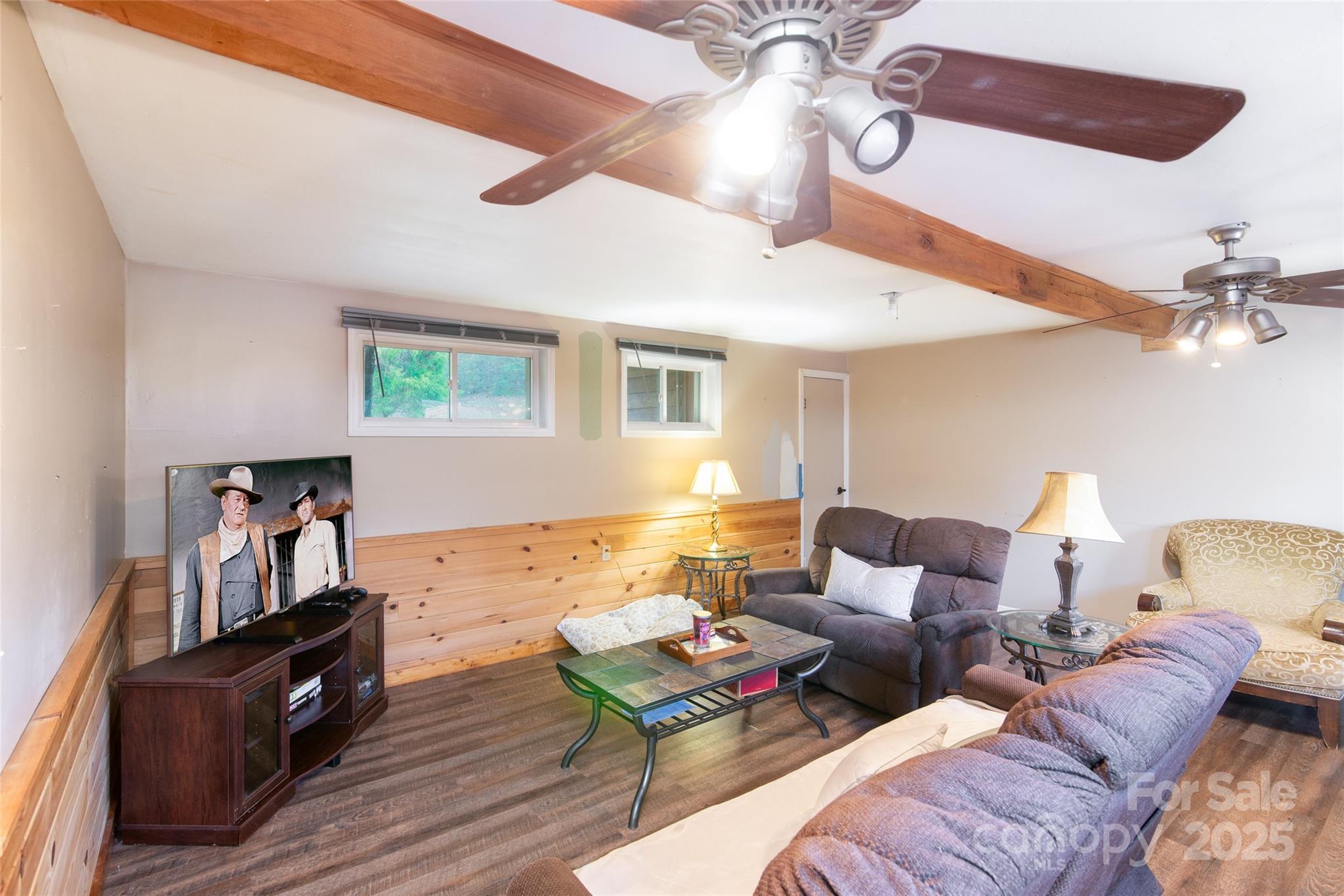 1137 Saunders Road — Franklin