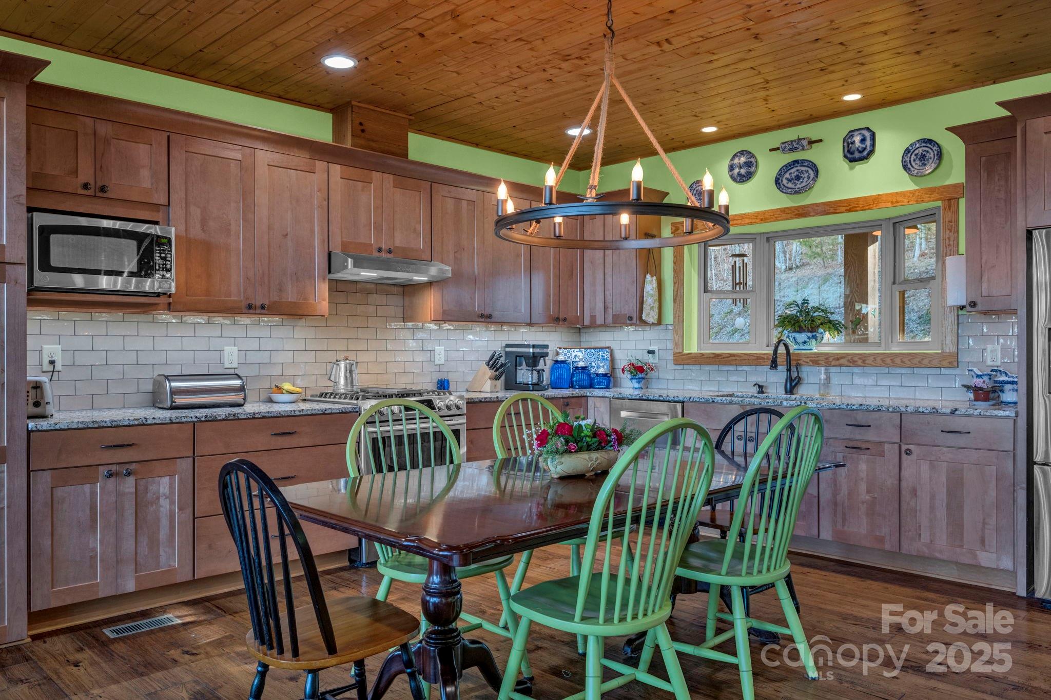 146 Sarinac Drive — Bostic