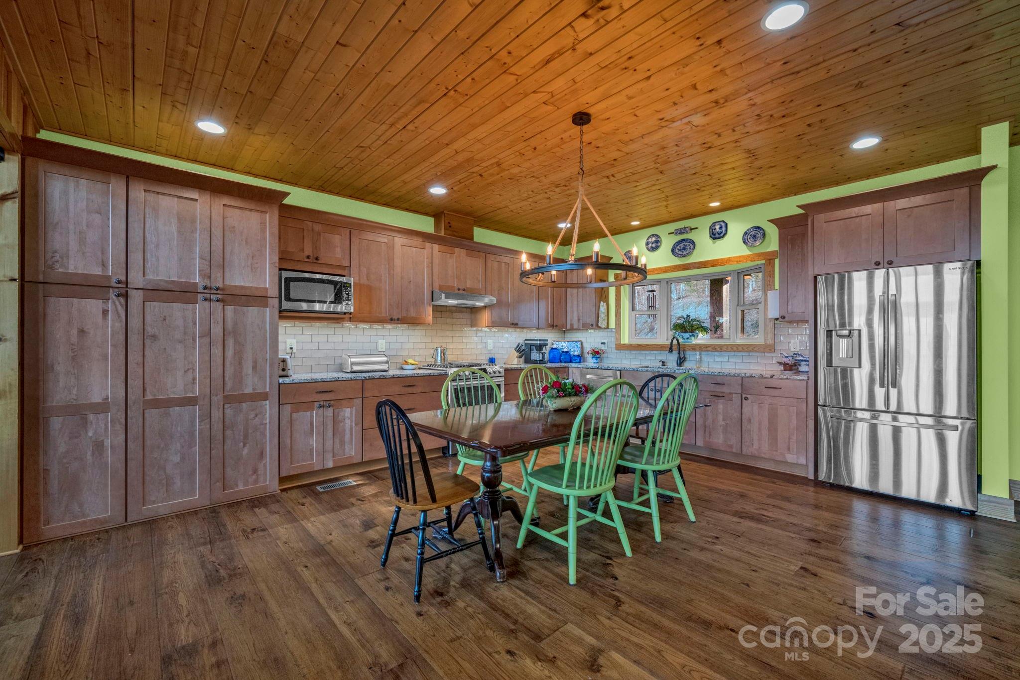 146 Sarinac Drive — Bostic