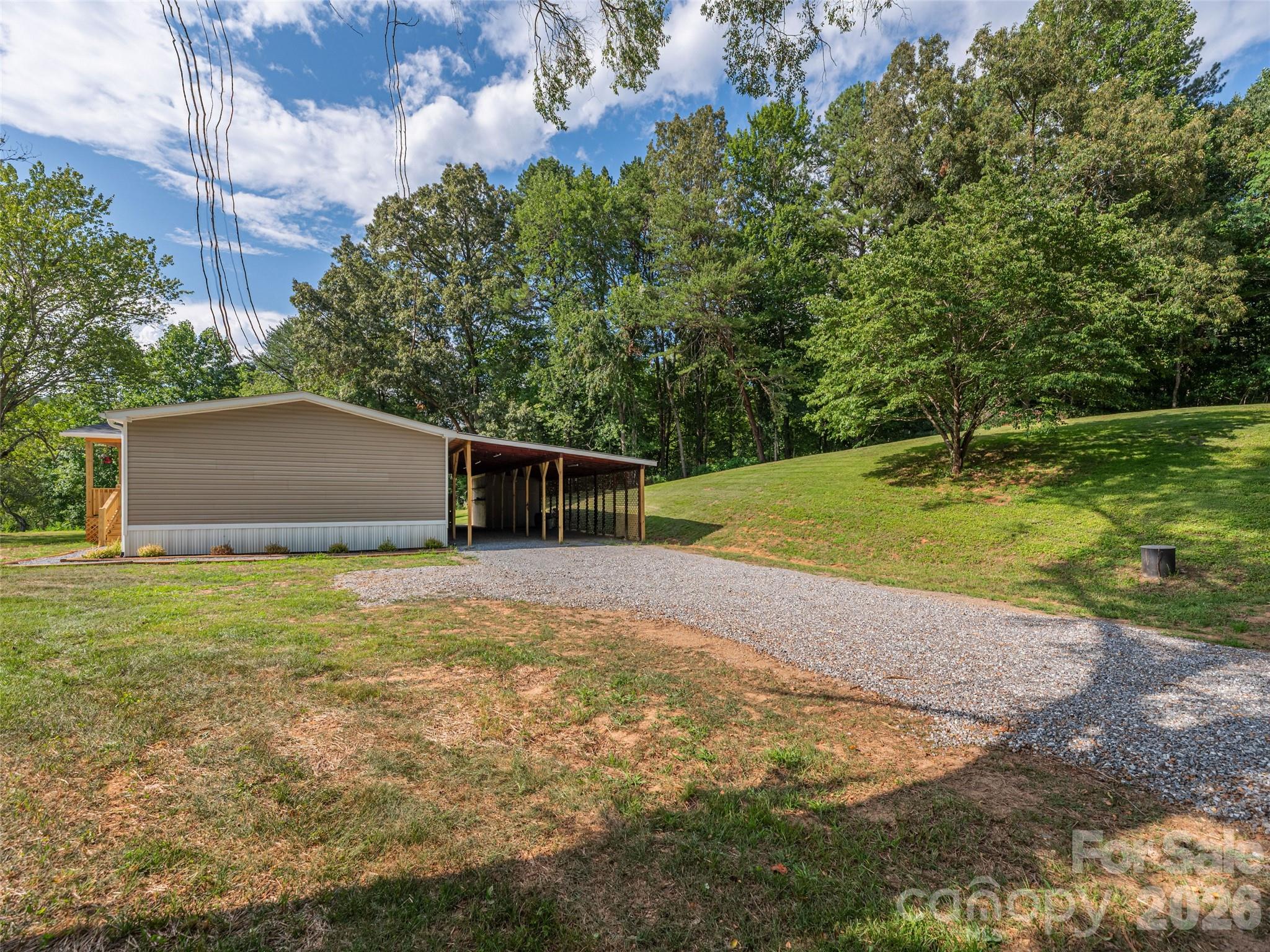 15 Joe Davis Road — Sylva