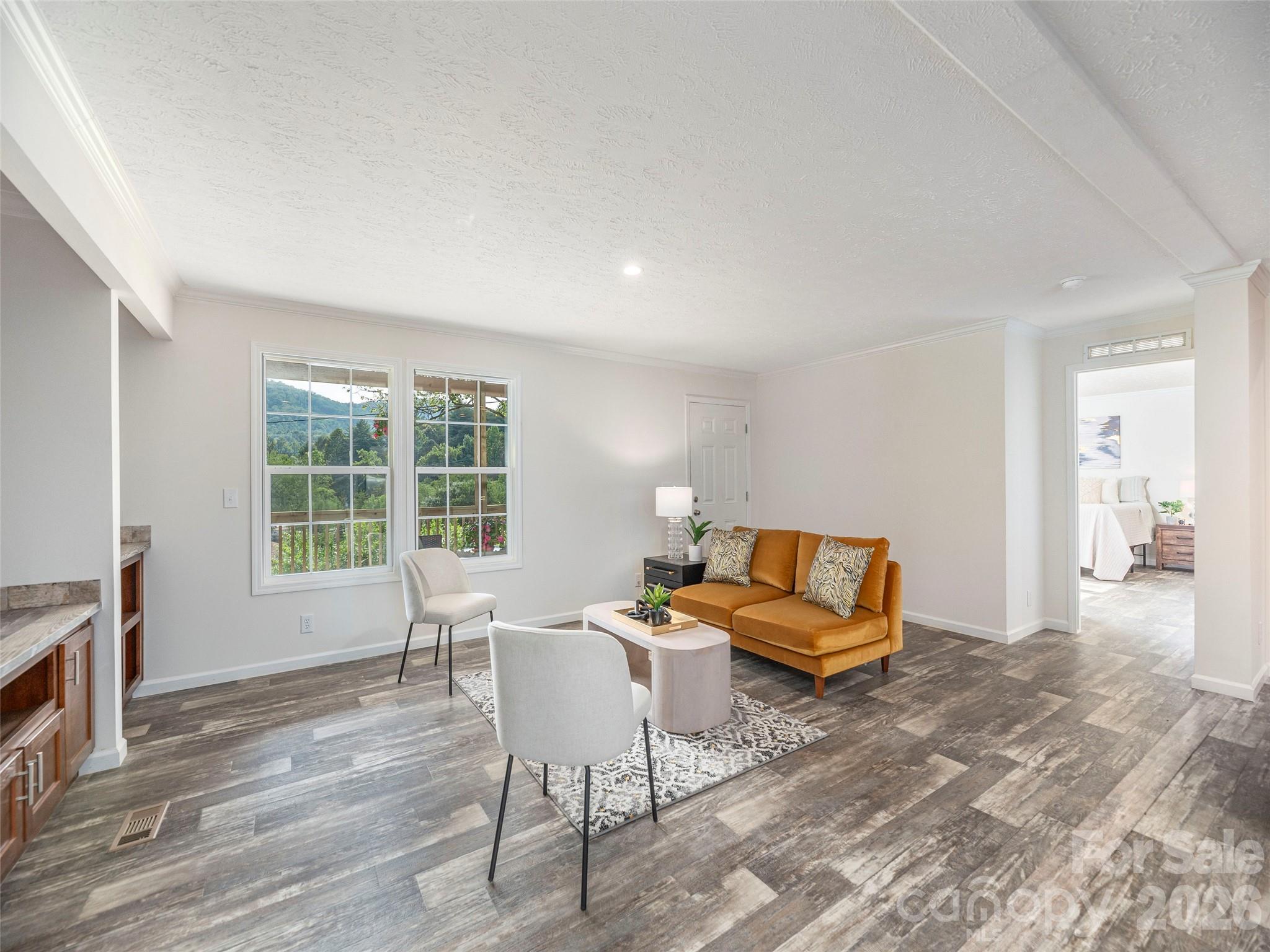 15 Joe Davis Road — Sylva