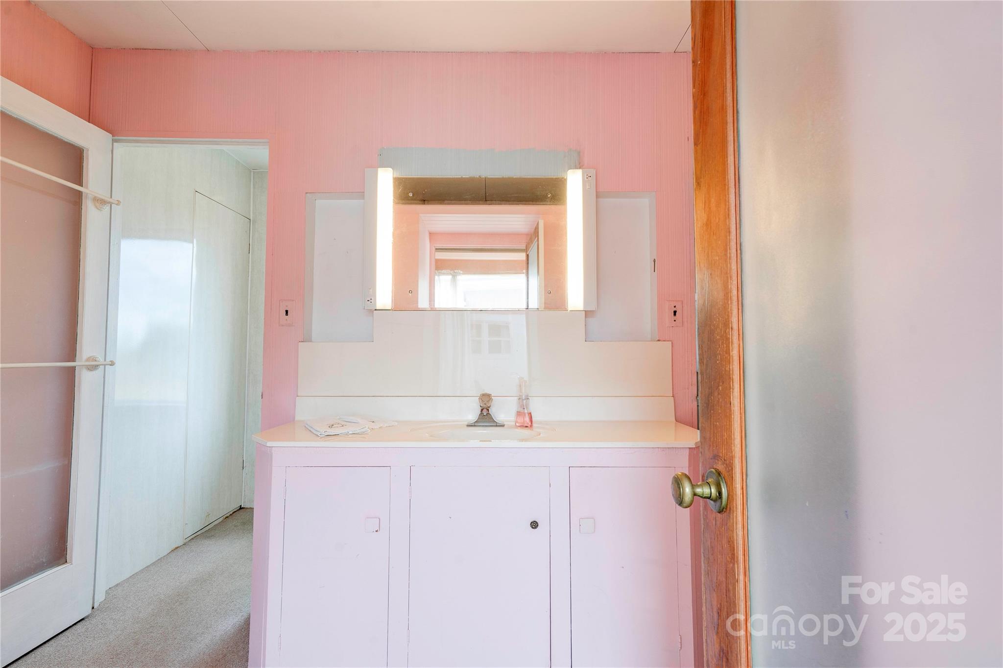 3809 Polkville Road — Shelby
