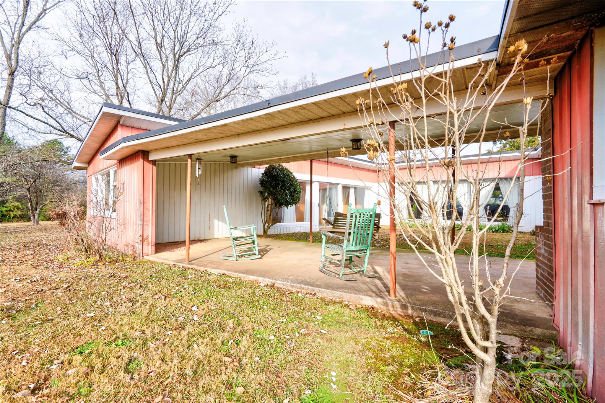 3809 Polkville Road — Shelby