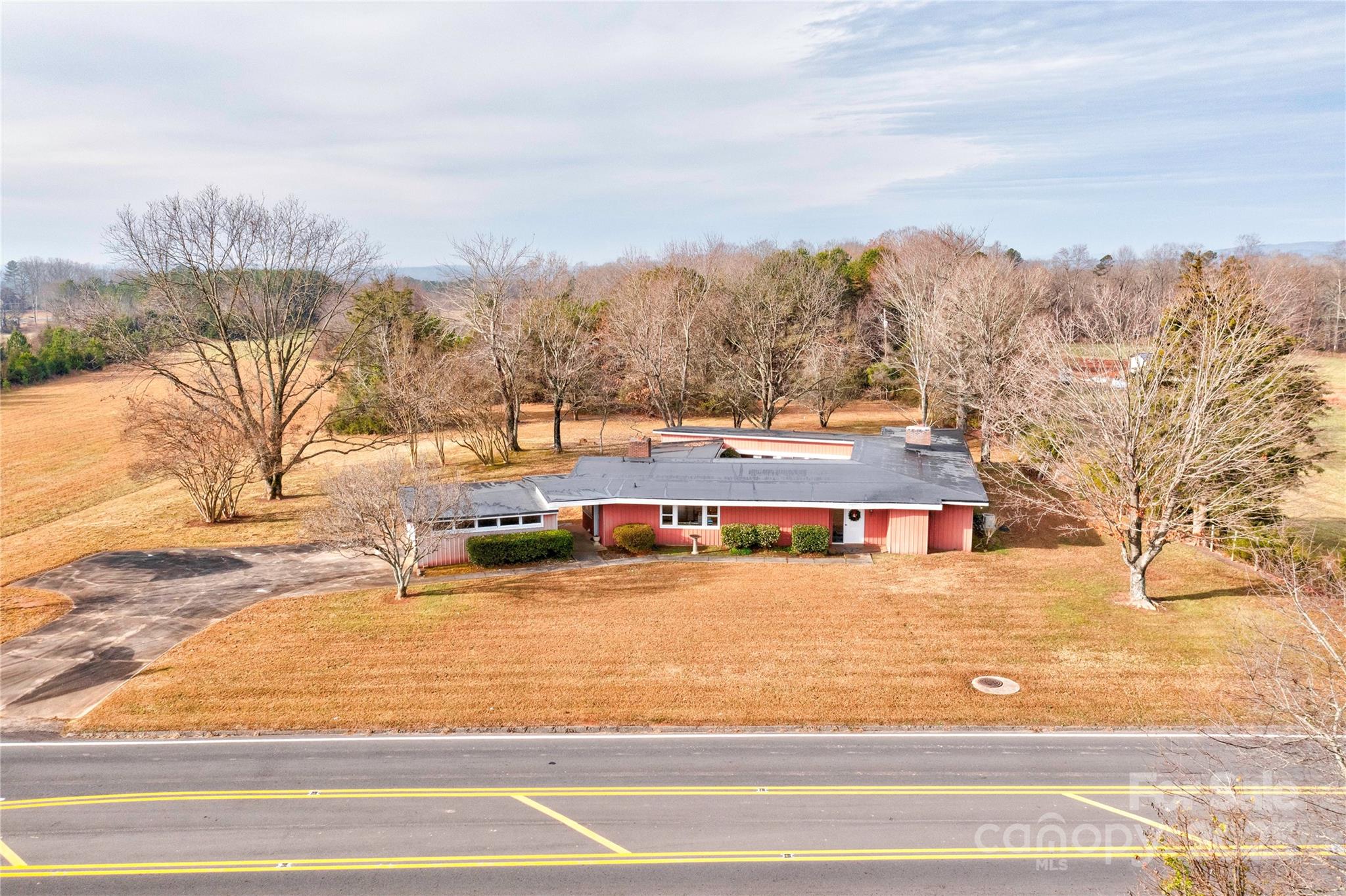 3809 Polkville Road — Shelby