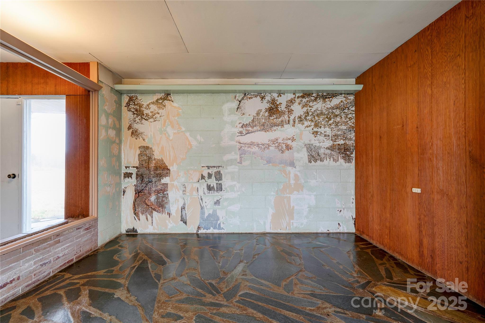 3809 Polkville Road — Shelby