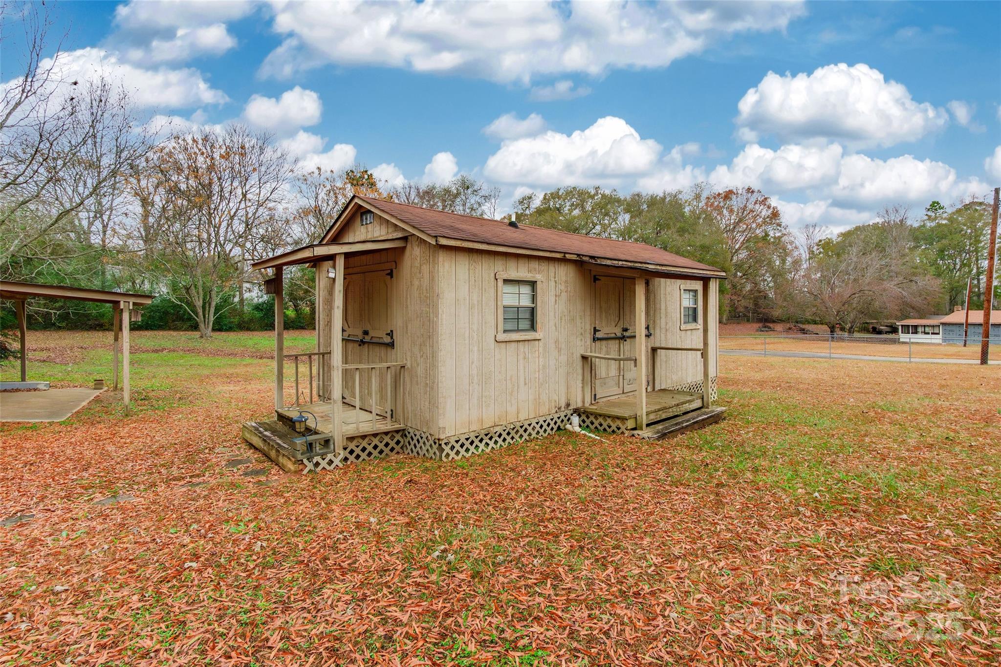 2100 JB Denton Road — Lancaster