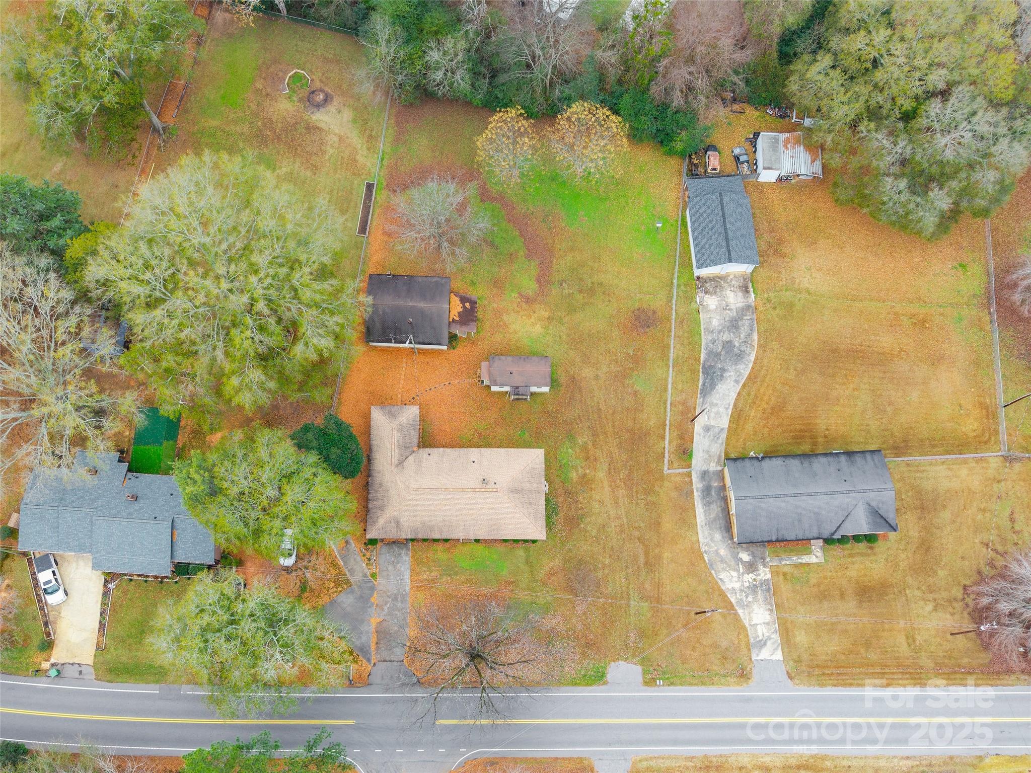 2100 JB Denton Road — Lancaster