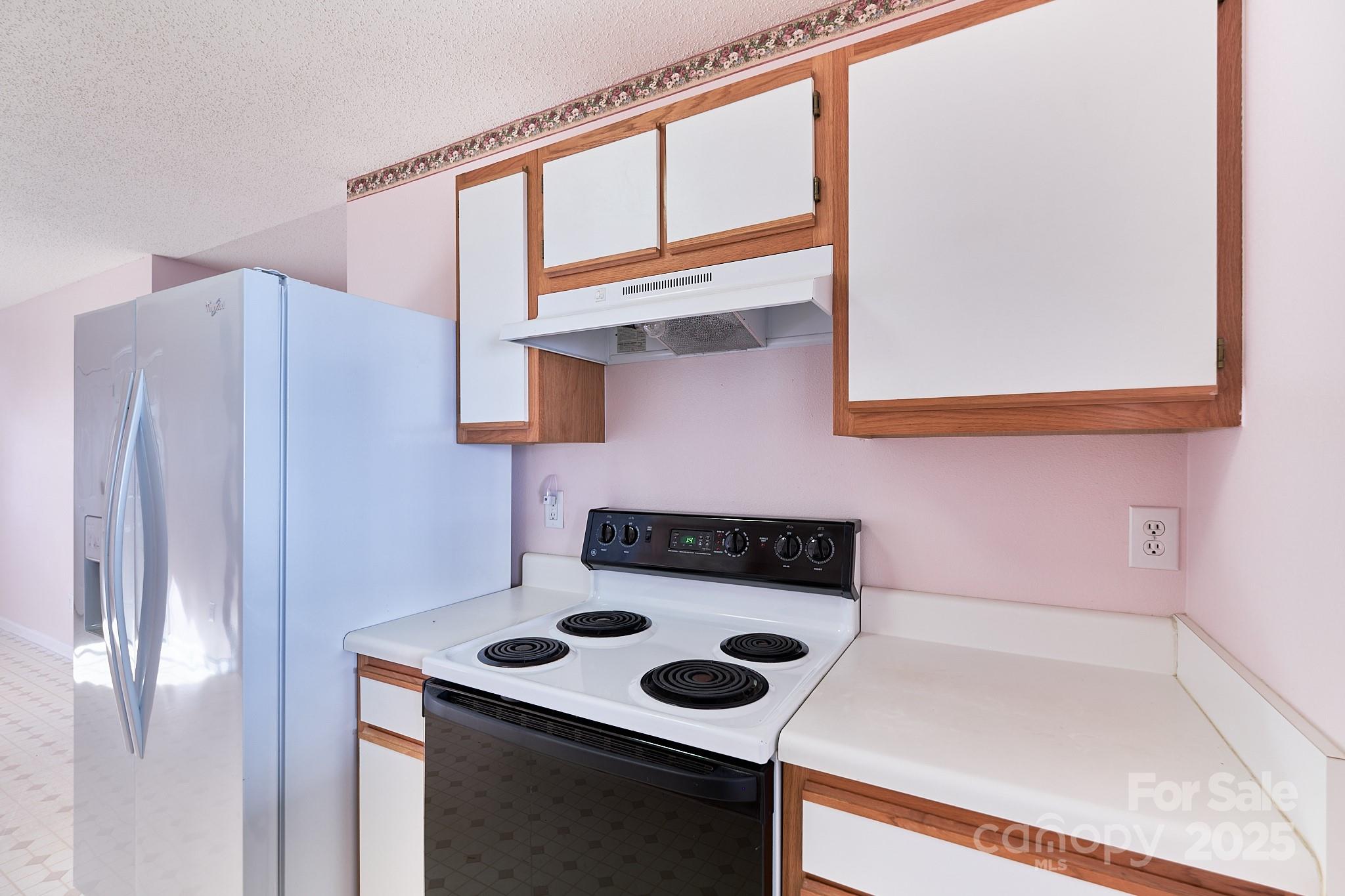 2625 Stratford Lake Road — Winston Salem