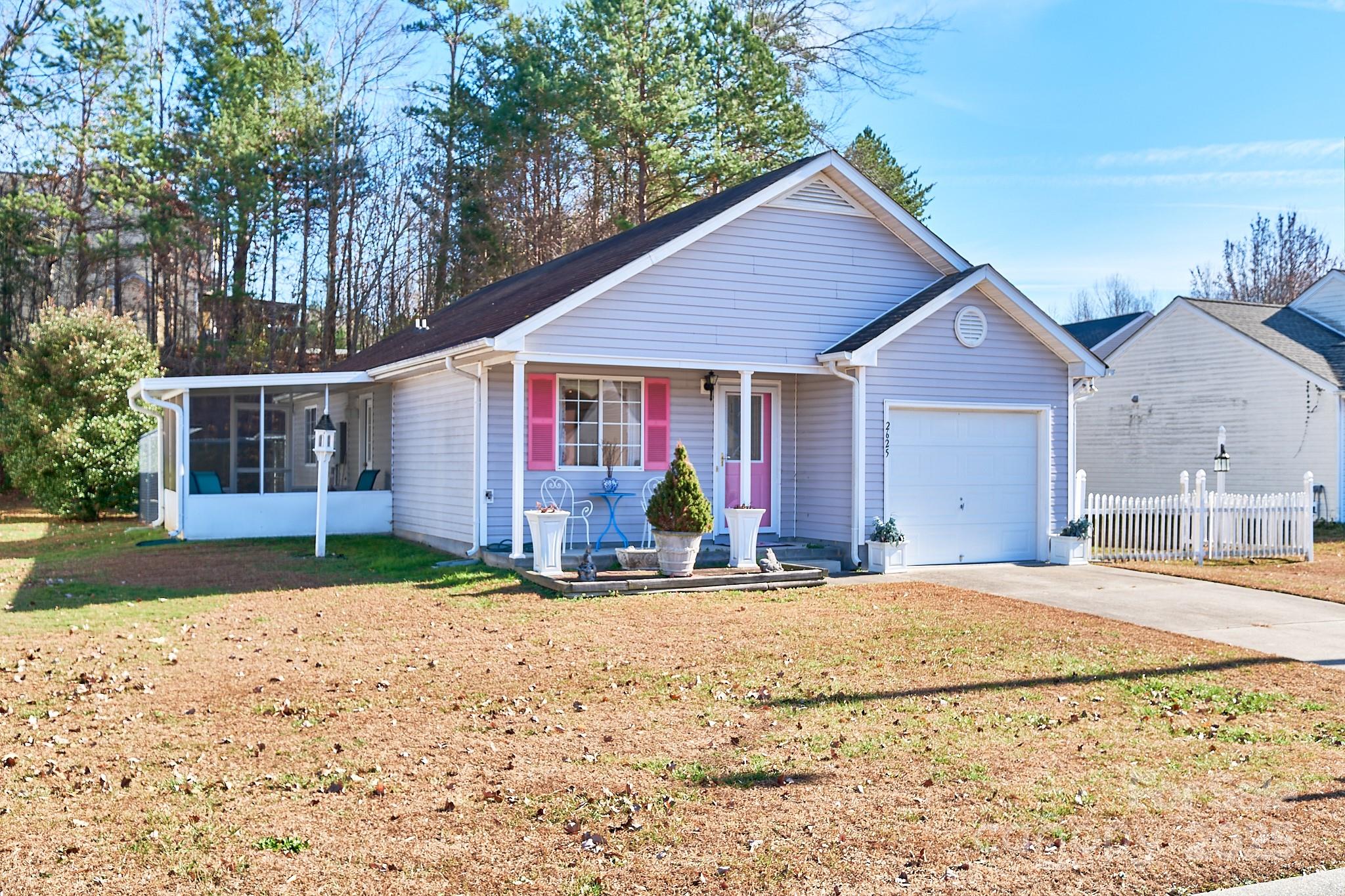 2625 Stratford Lake Road — Winston Salem