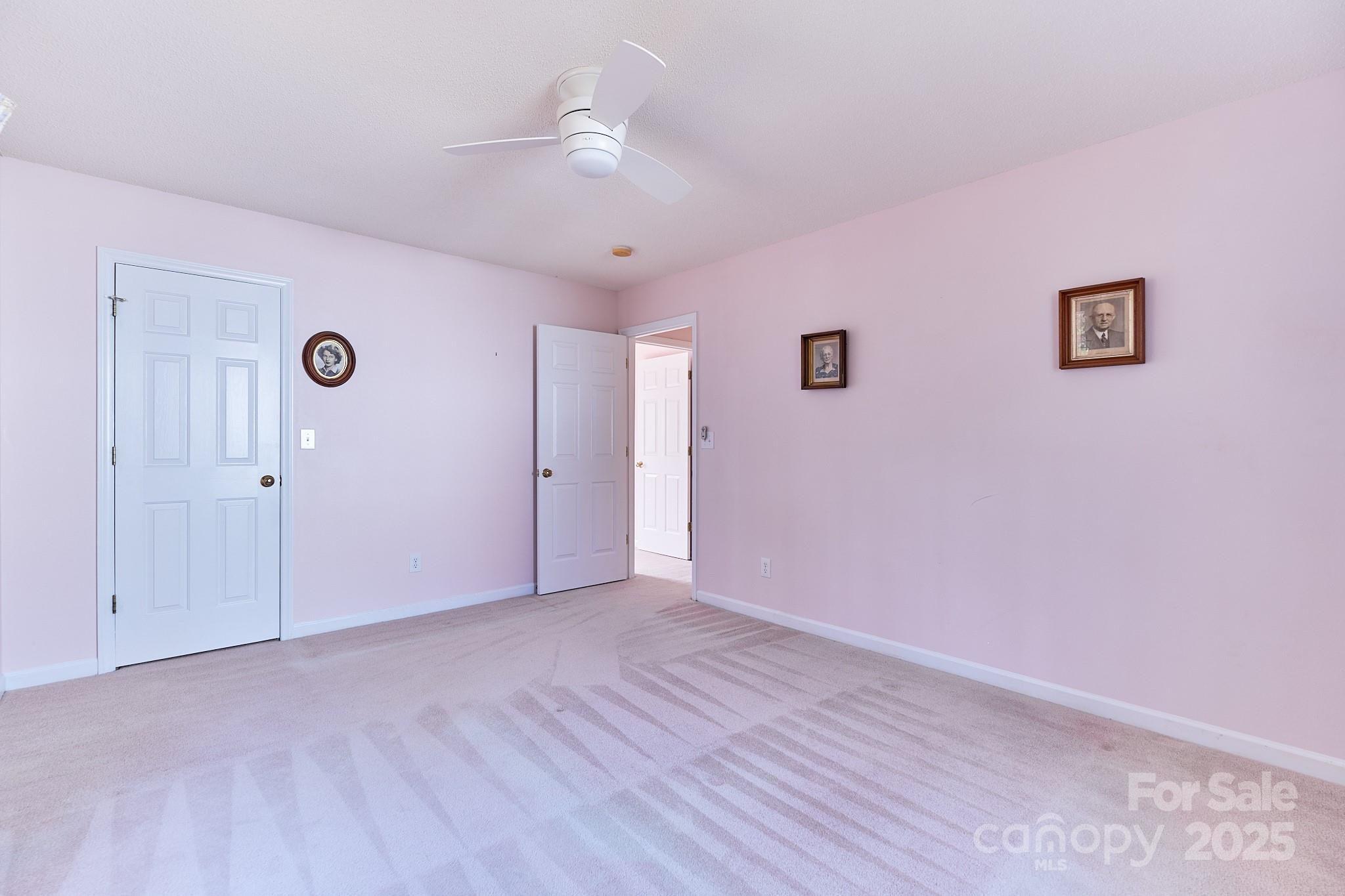 2625 Stratford Lake Road — Winston Salem