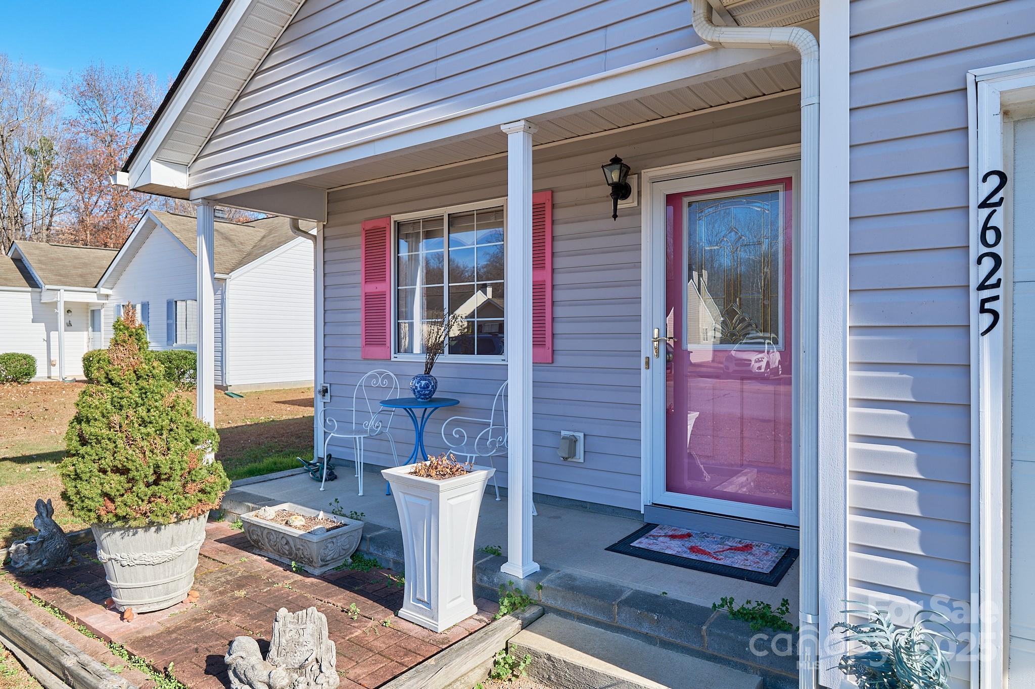 2625 Stratford Lake Road — Winston Salem
