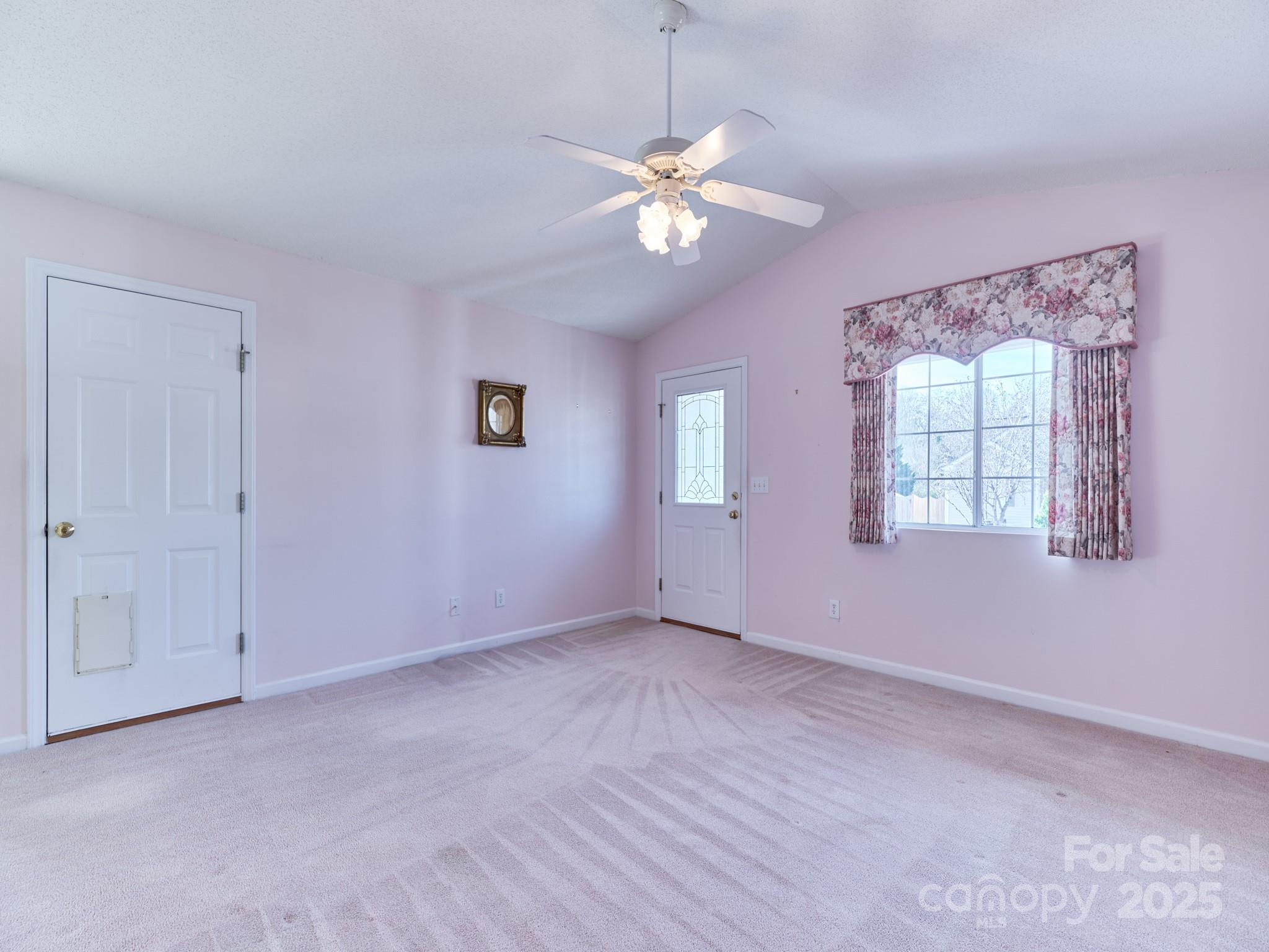 2625 Stratford Lake Road — Winston Salem