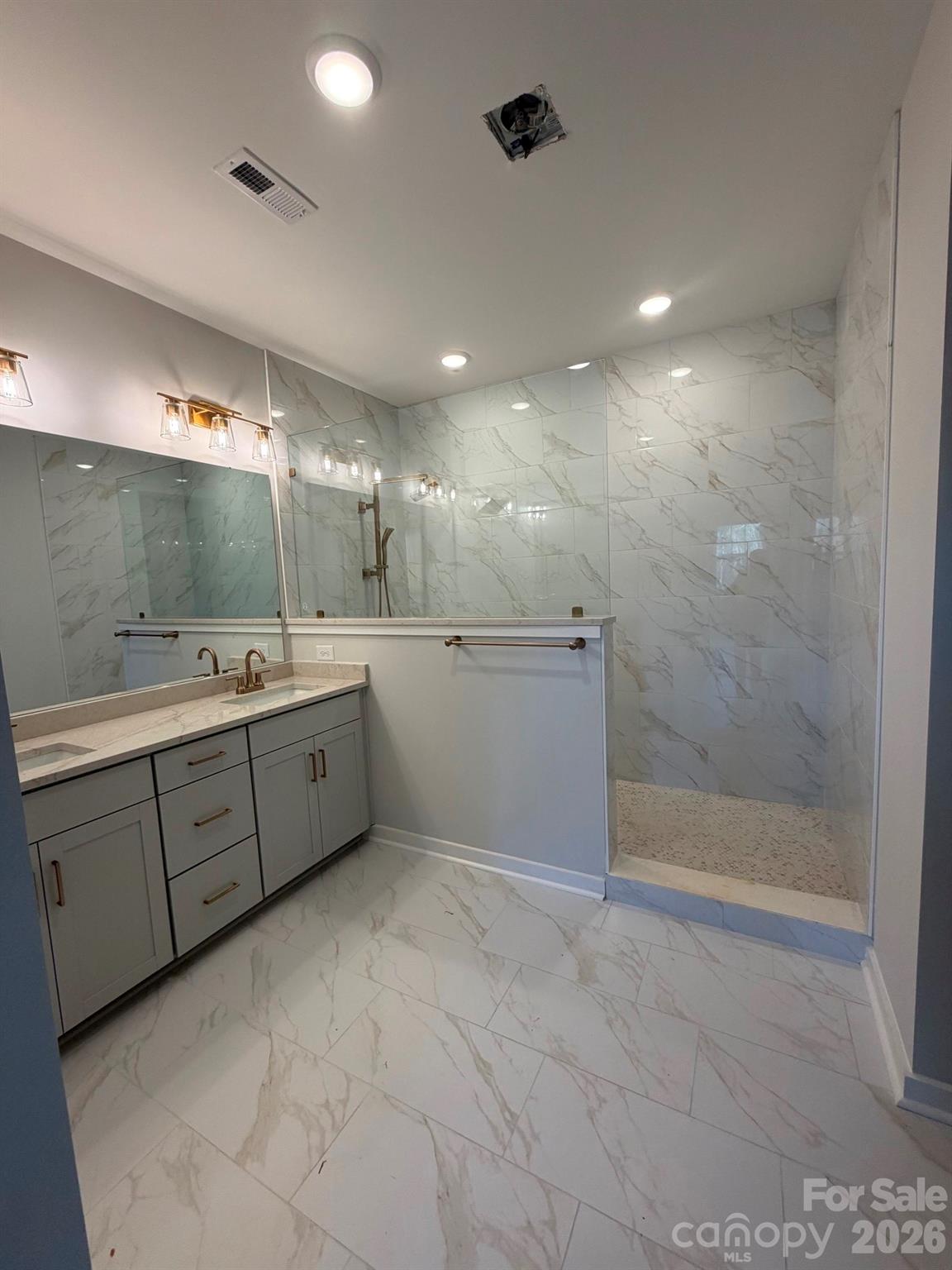 6108 Westheart Way — Charlotte