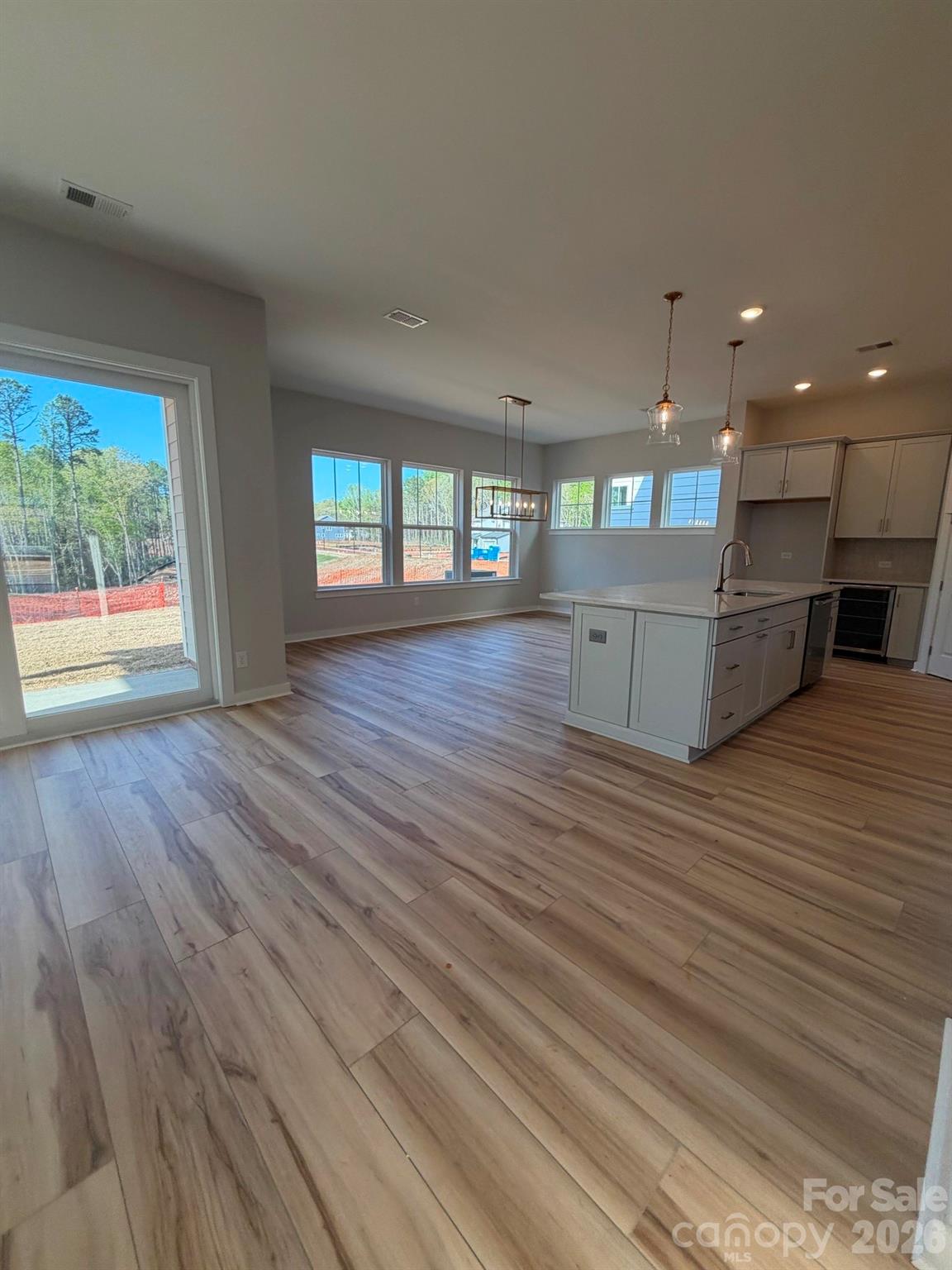 6108 Westheart Way — Charlotte