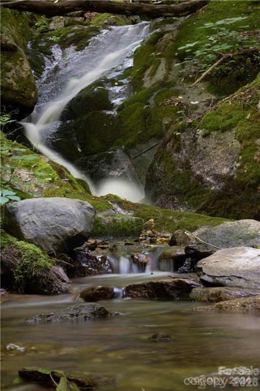 2736 White Oak Flats Road — Green Mountain