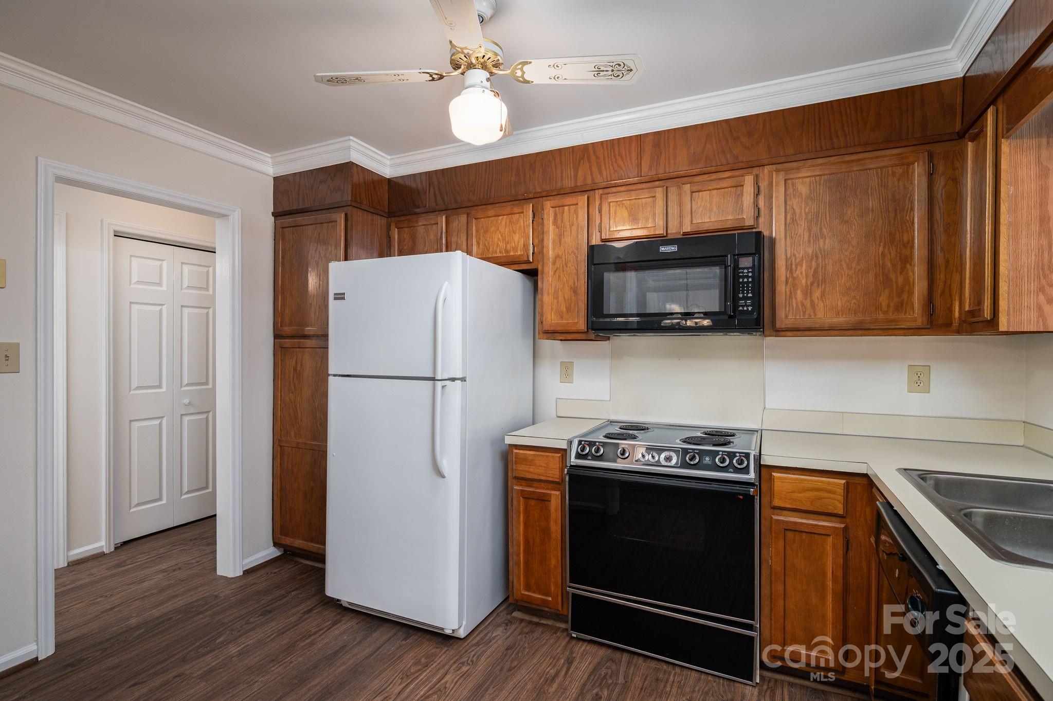 1212 E Franklin Boulevard #D — Gastonia