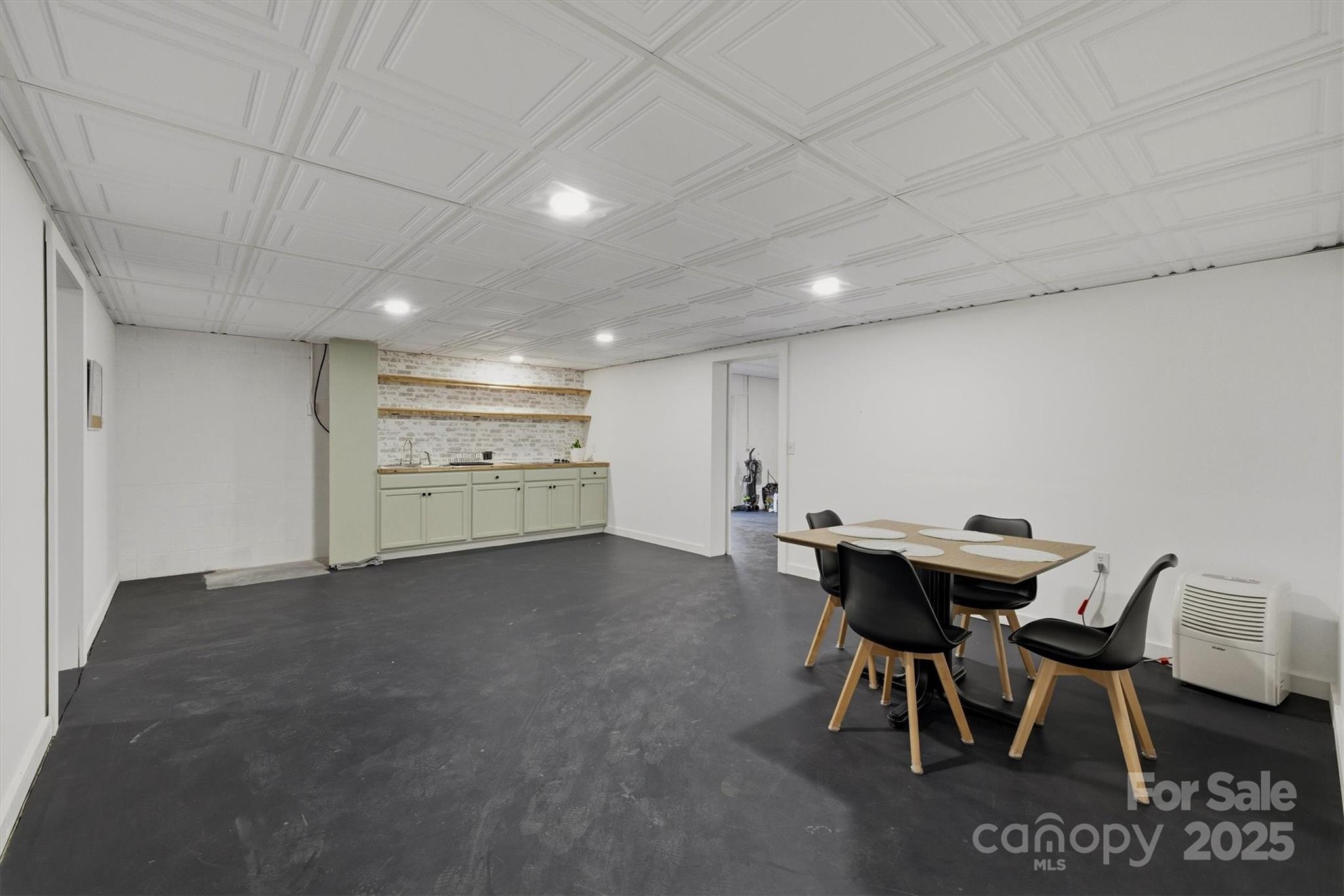 5341 Reese Store Avenue — Morganton