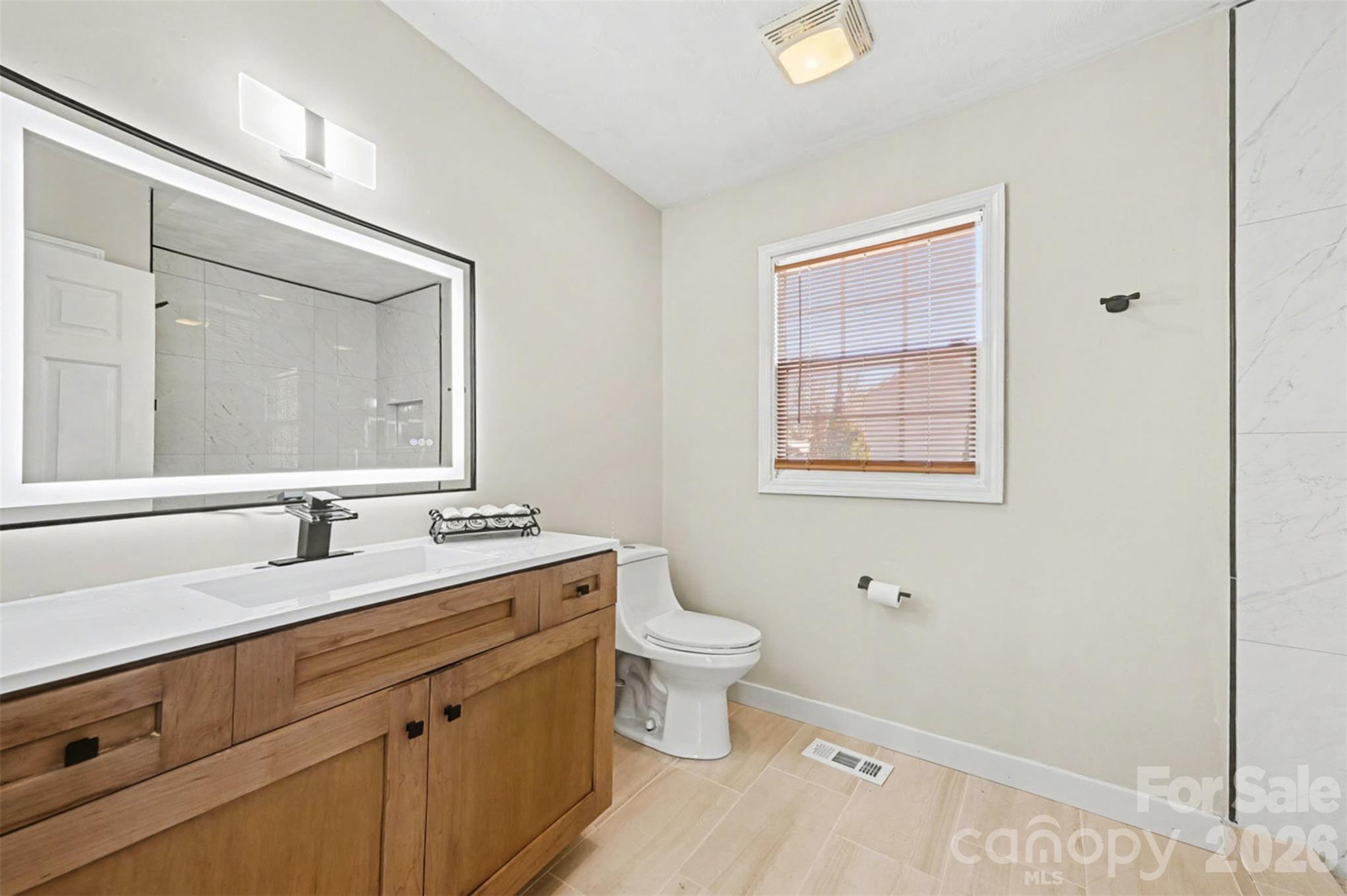 105 3rd Avenue NW — Hildebran