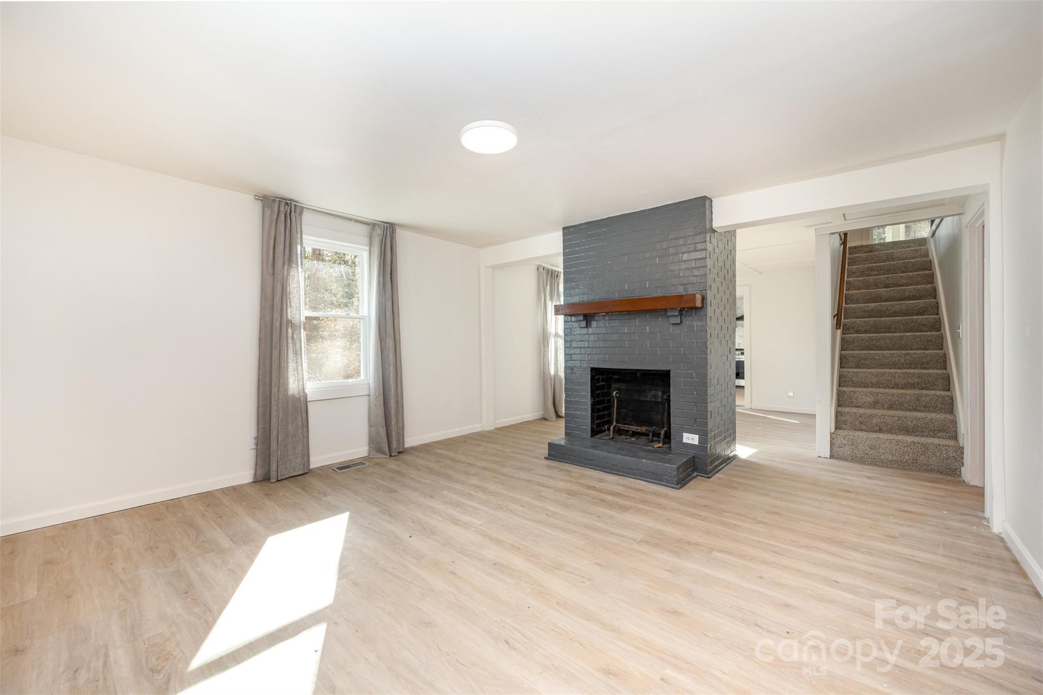 8013 Caswell Road — Stanley